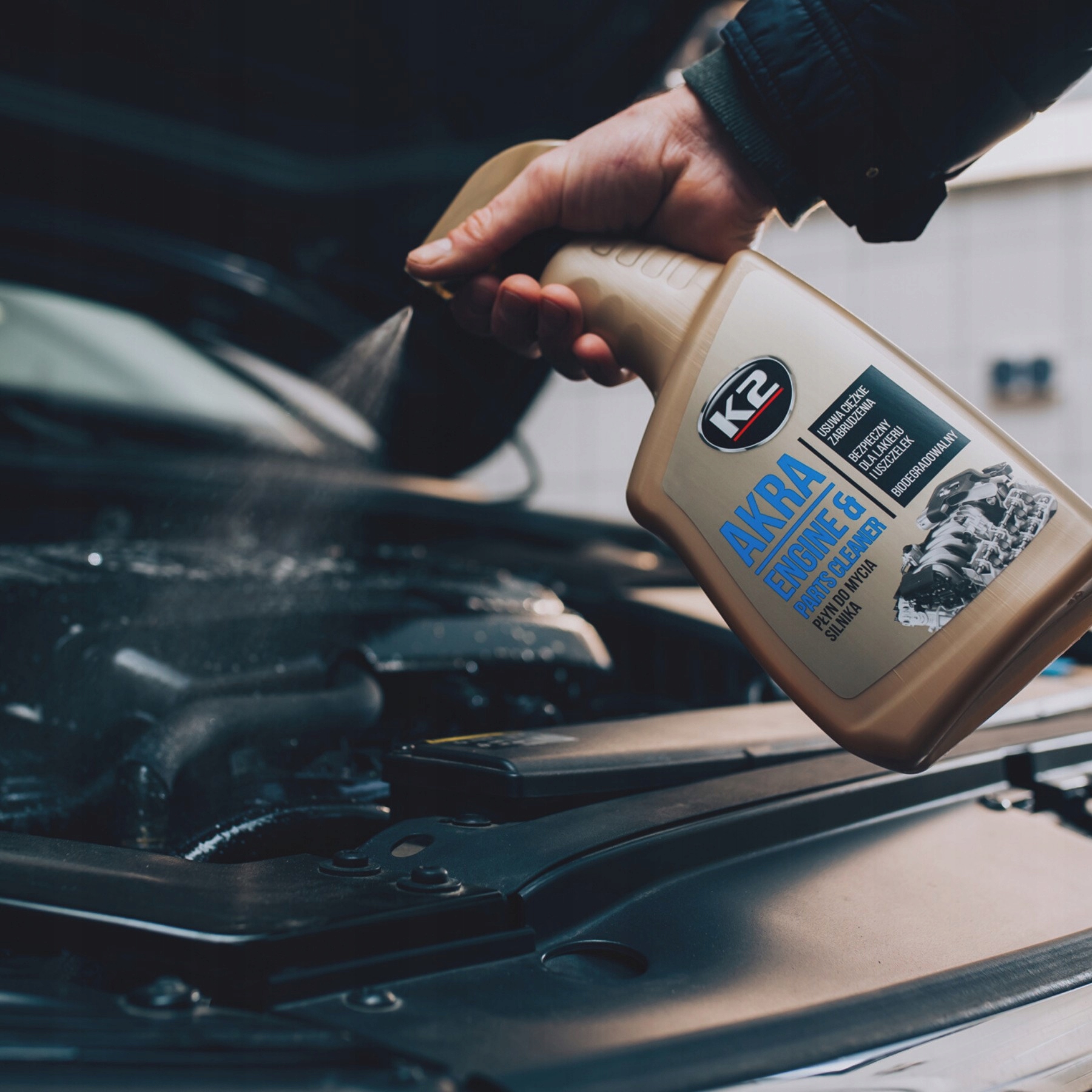 K2 Akra 750ml Wydajny Płyn Do Mycia Silnika - Engine Cleaner Waga produktu z opakowaniem jednostkowym 0.8 kg