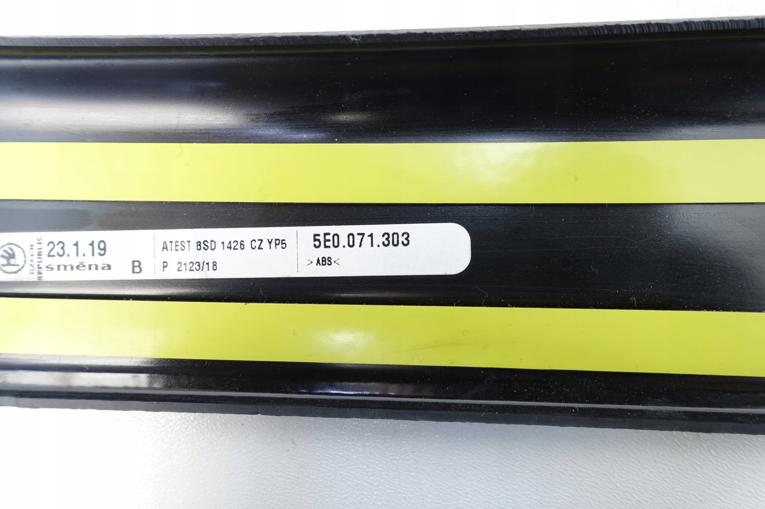 decorative trim SKODA OCTAVIA III 5E0071303