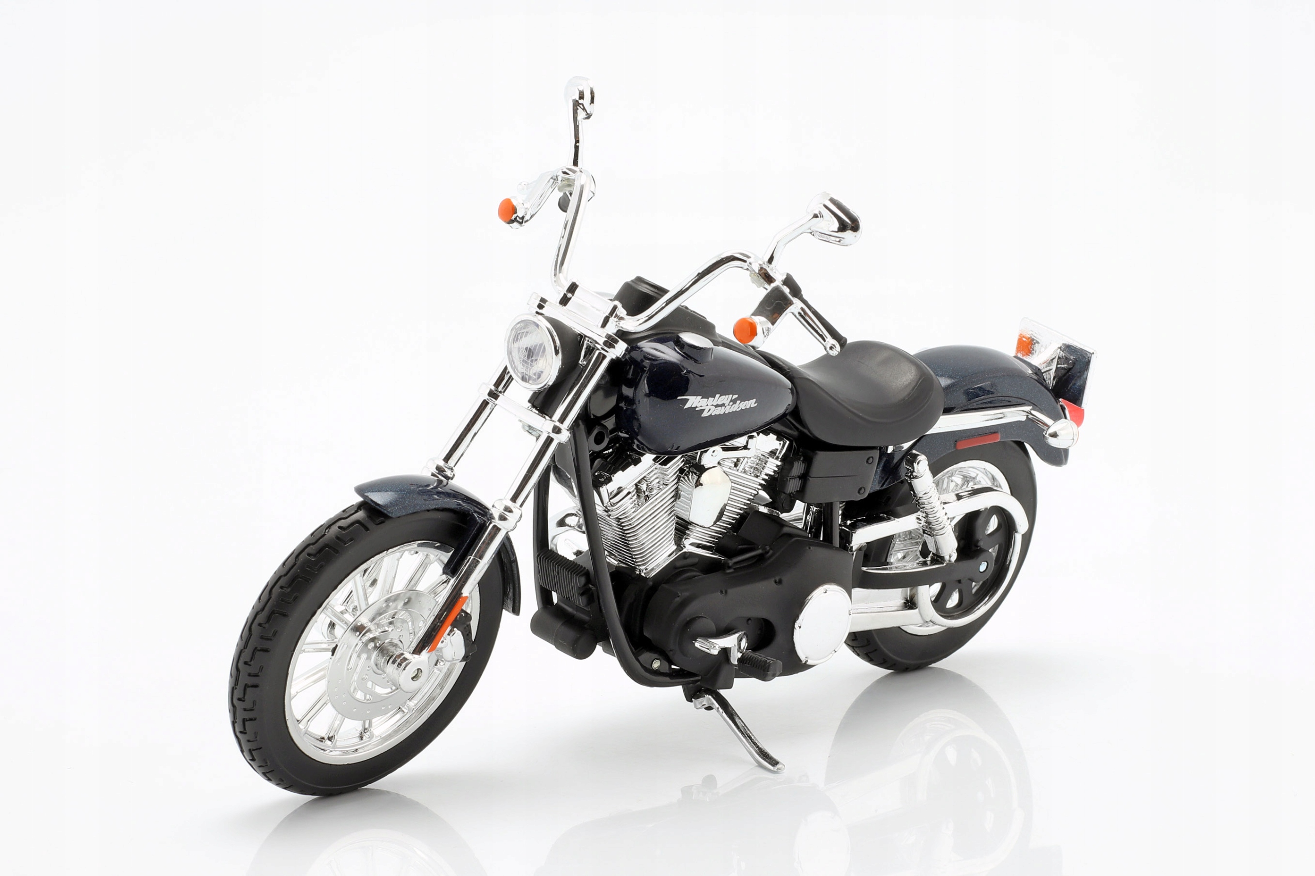 Harley Davidson Fxdbi Dyna Street Bob 2006 Maisto 1:12 1/12 32325 Model