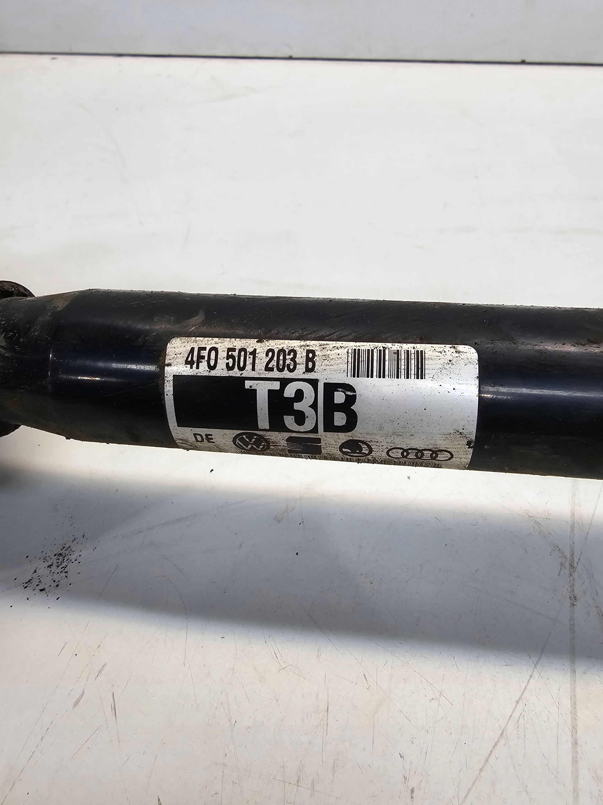 semi-axis left right rear AUDI A6 C6 4F0501203B