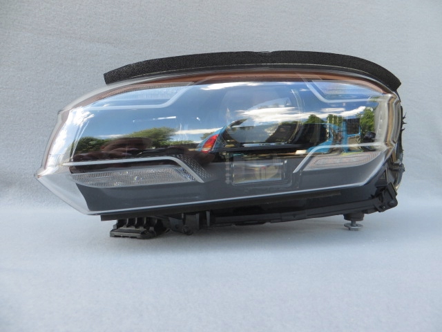 PORSCHE TAYCAN 9J1 LAMPA LEWA PRZEDNIA MATRIX SYSTEM 9J1941059E