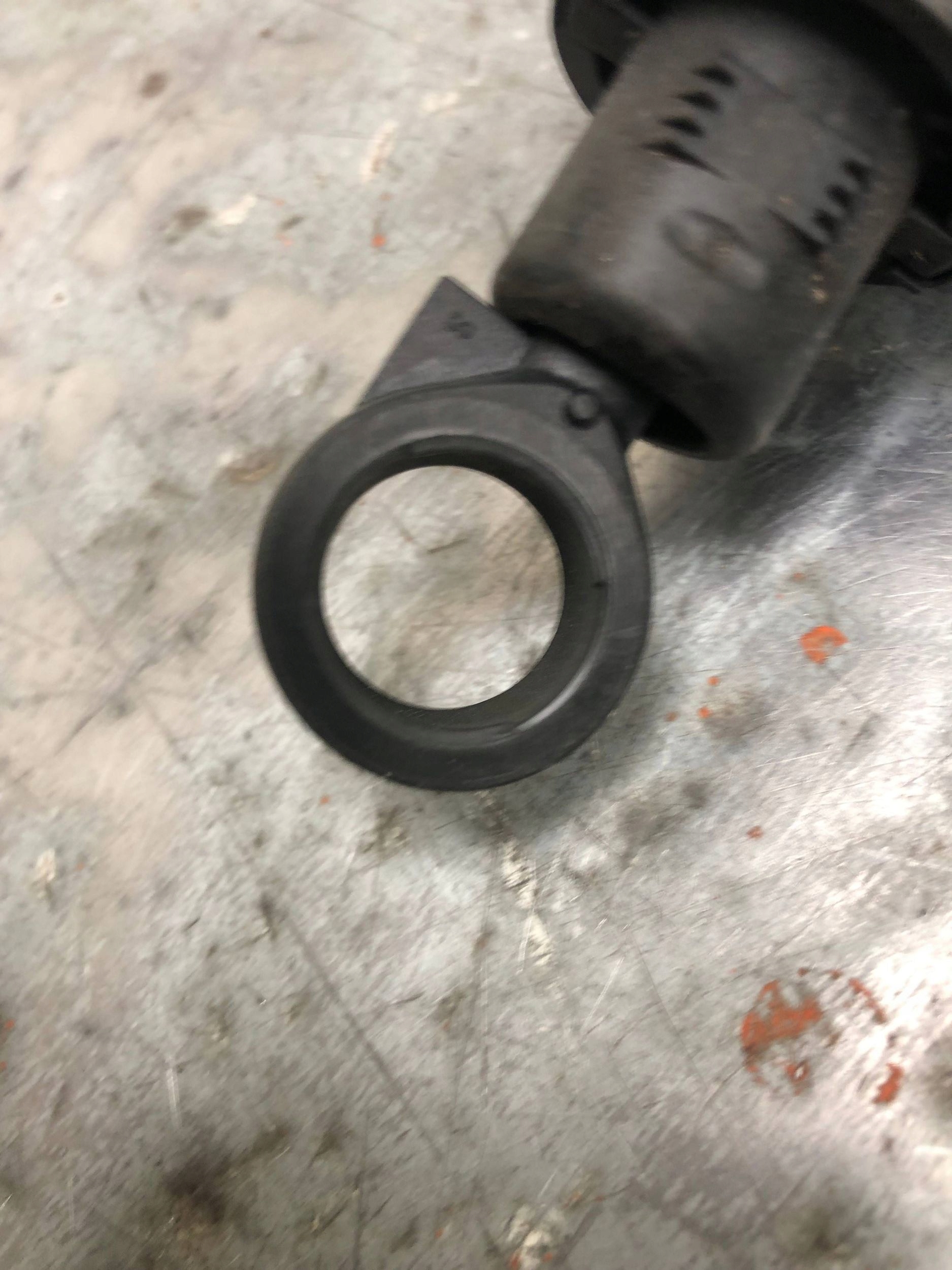 pumpa spojky VW AUDI 5Q0927810 5Q0721388F