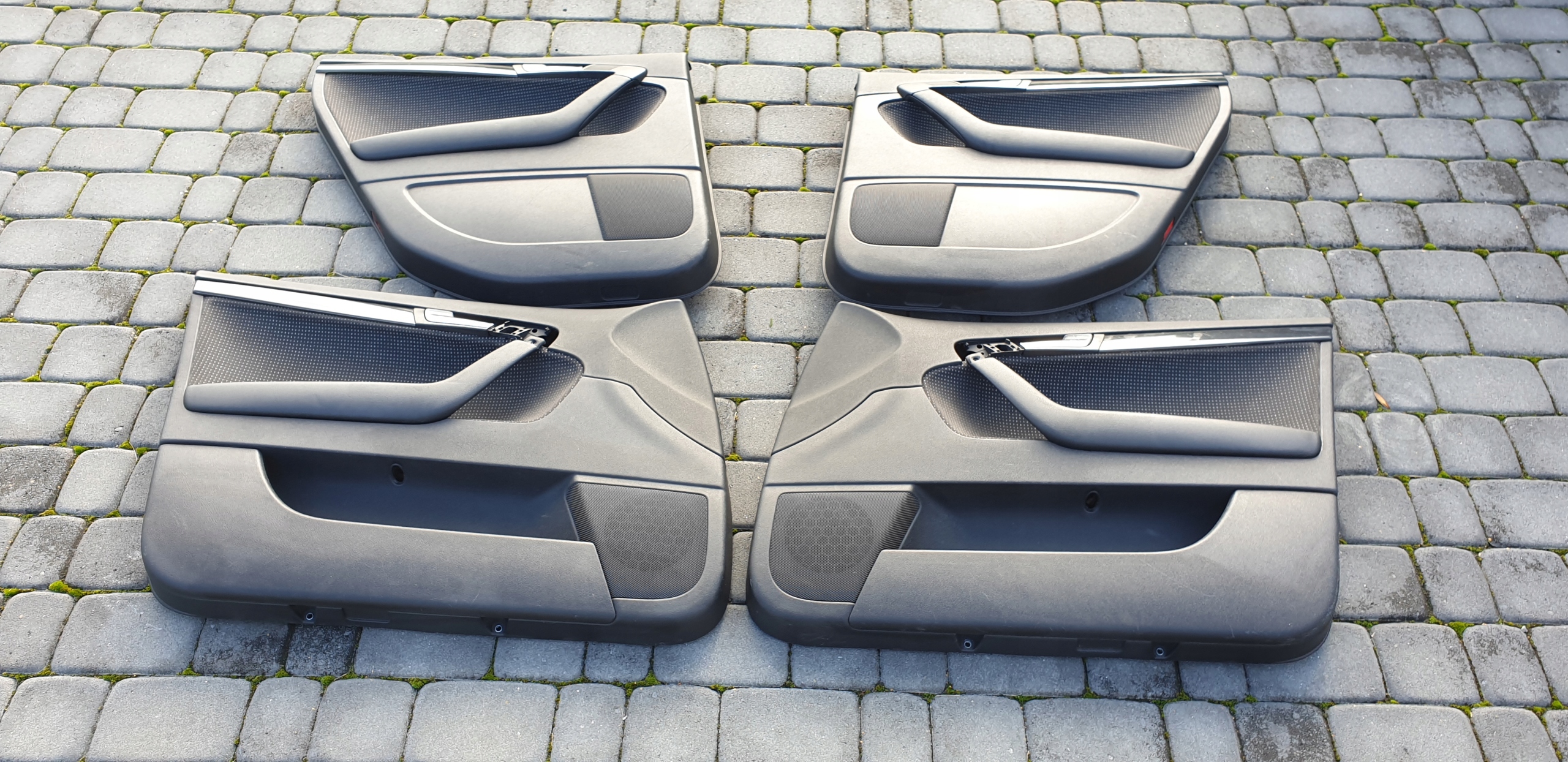 side upholstery for door AUDI A3 8P 2003