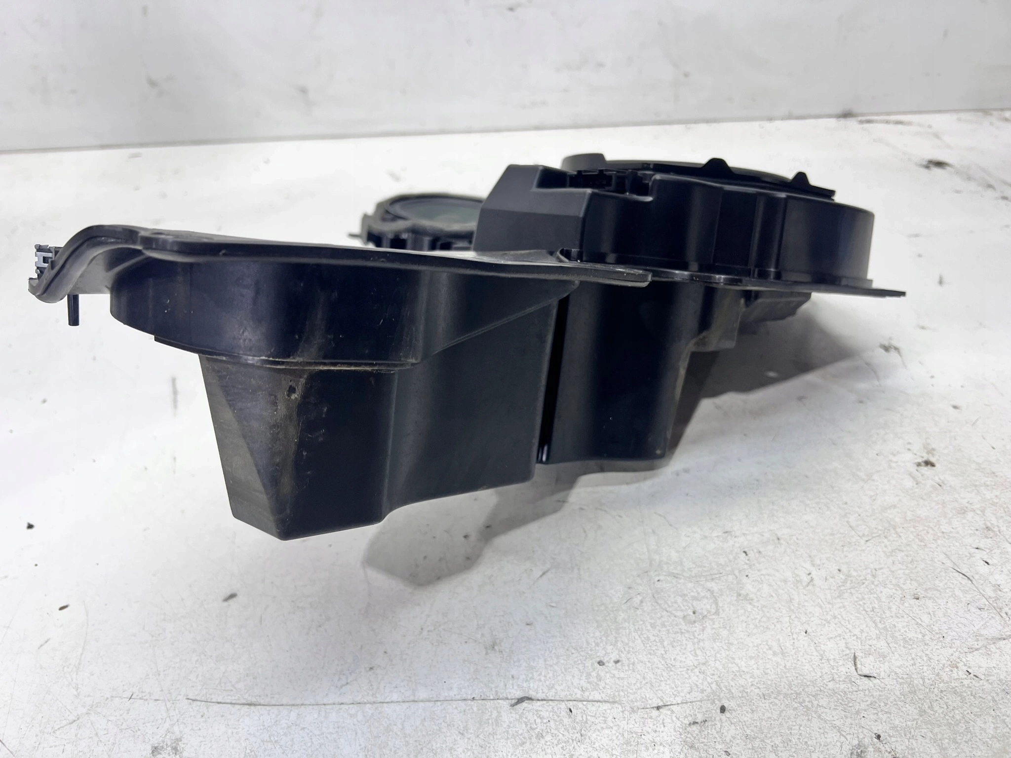 speaker door left front AUDI A6 C8 4K0035297