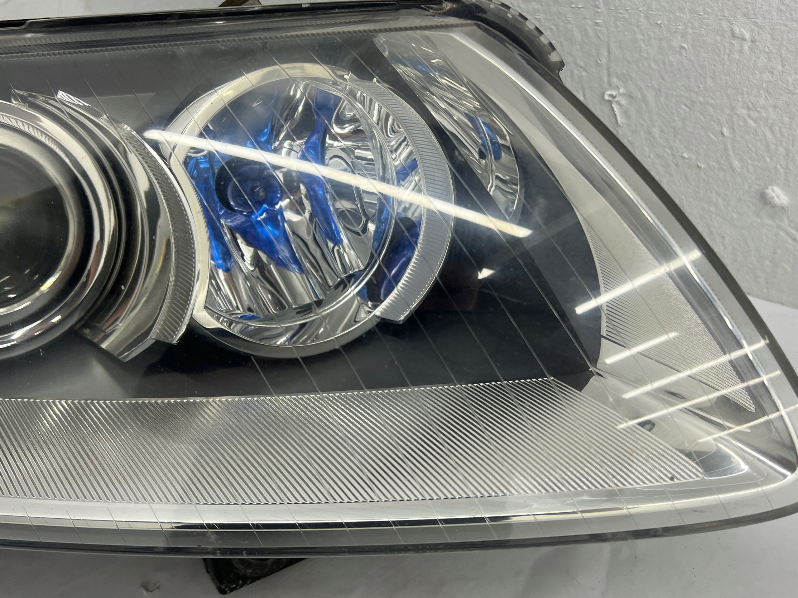 AUDI A6 C6 light right front front XENON complete 4F0941030EA EUROPA