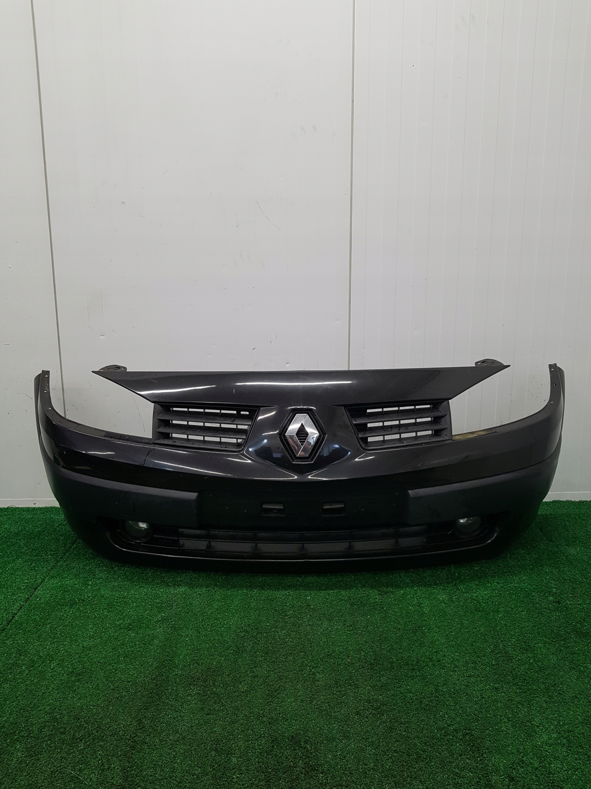 bumper front front RENAULT MEGANE 2 8200142000