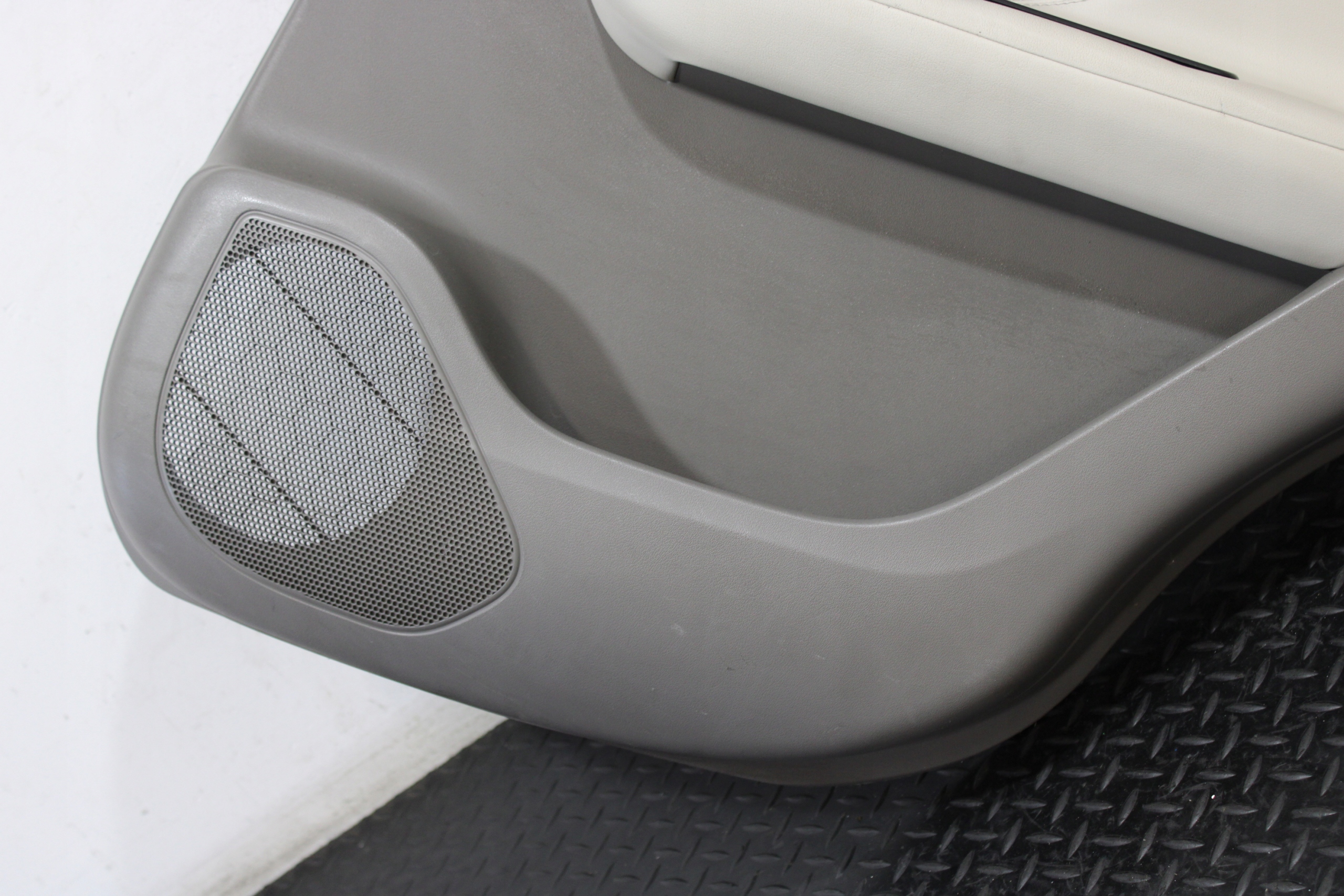 upholstery side door right rear part JAGUAR F-PACE X761