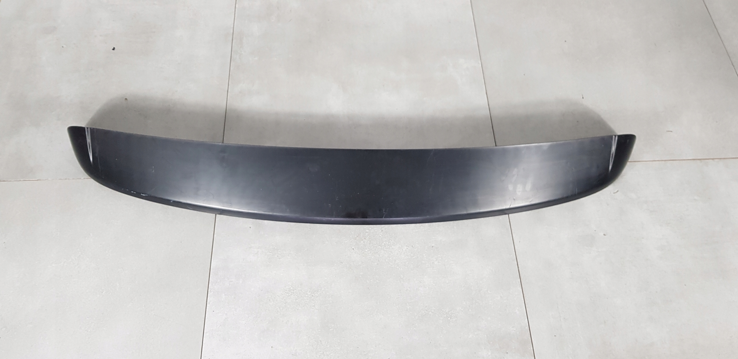 8V41S44210A - FORD KUGA MK1 08-12 СПОЙЛЕР ЗАКРЫЛКИ ЗАДНИЙ