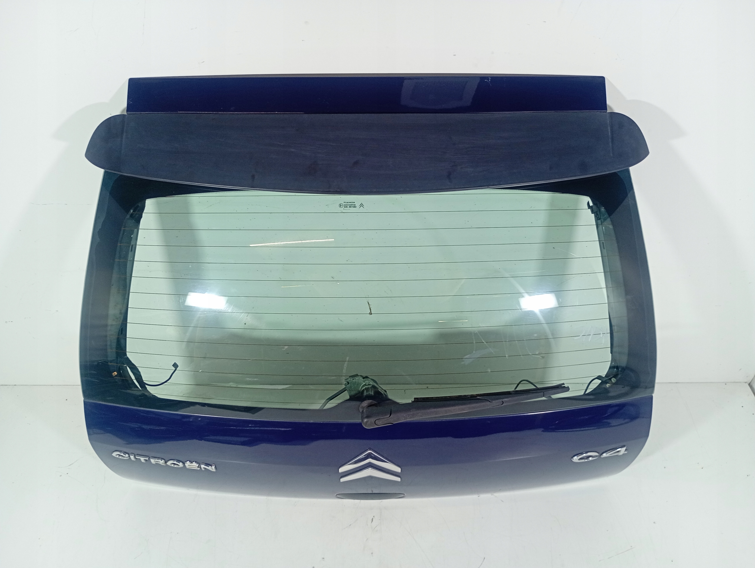 Citroen C4 04-12 boot doors rear part boot kod lakieru KNC