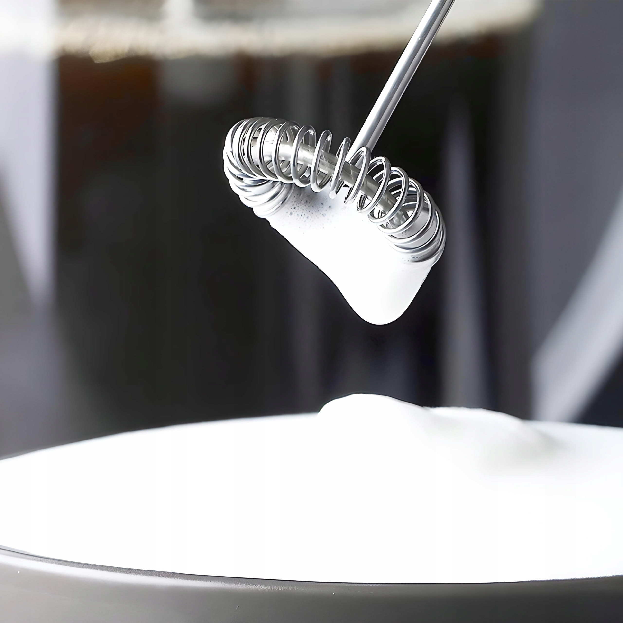 SPIENIACZ DO MLEKA KAWY MINI UBIJACZ MIKSER Zasilanie baterie