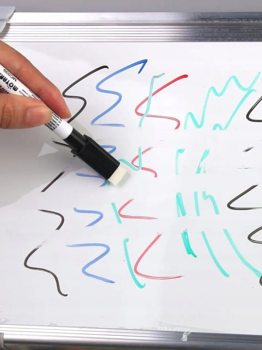 Zestaw Whiteboard Fixiek – 4 Kolory Marka bez marki