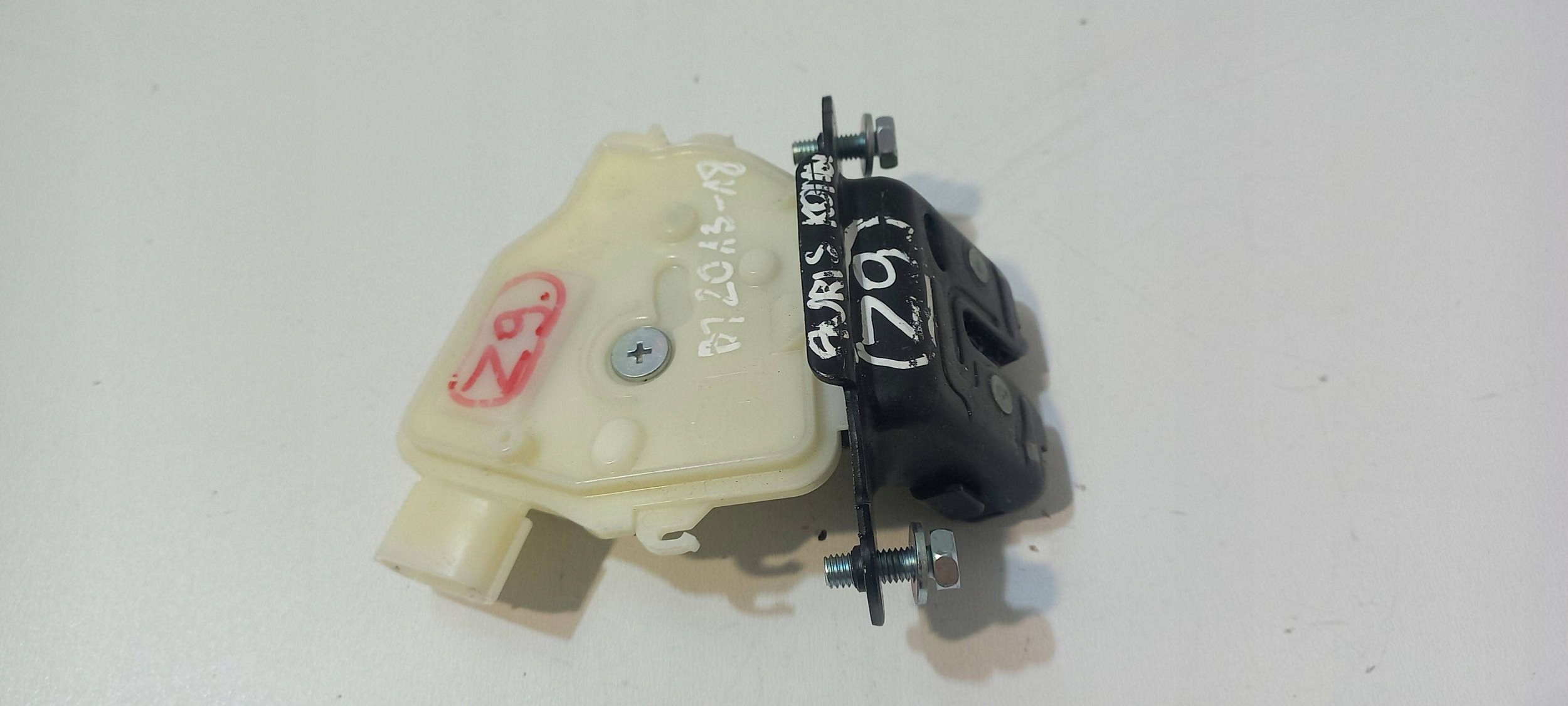 Toyota Auris E180 Kombi Schloß heckklappe (Z9)