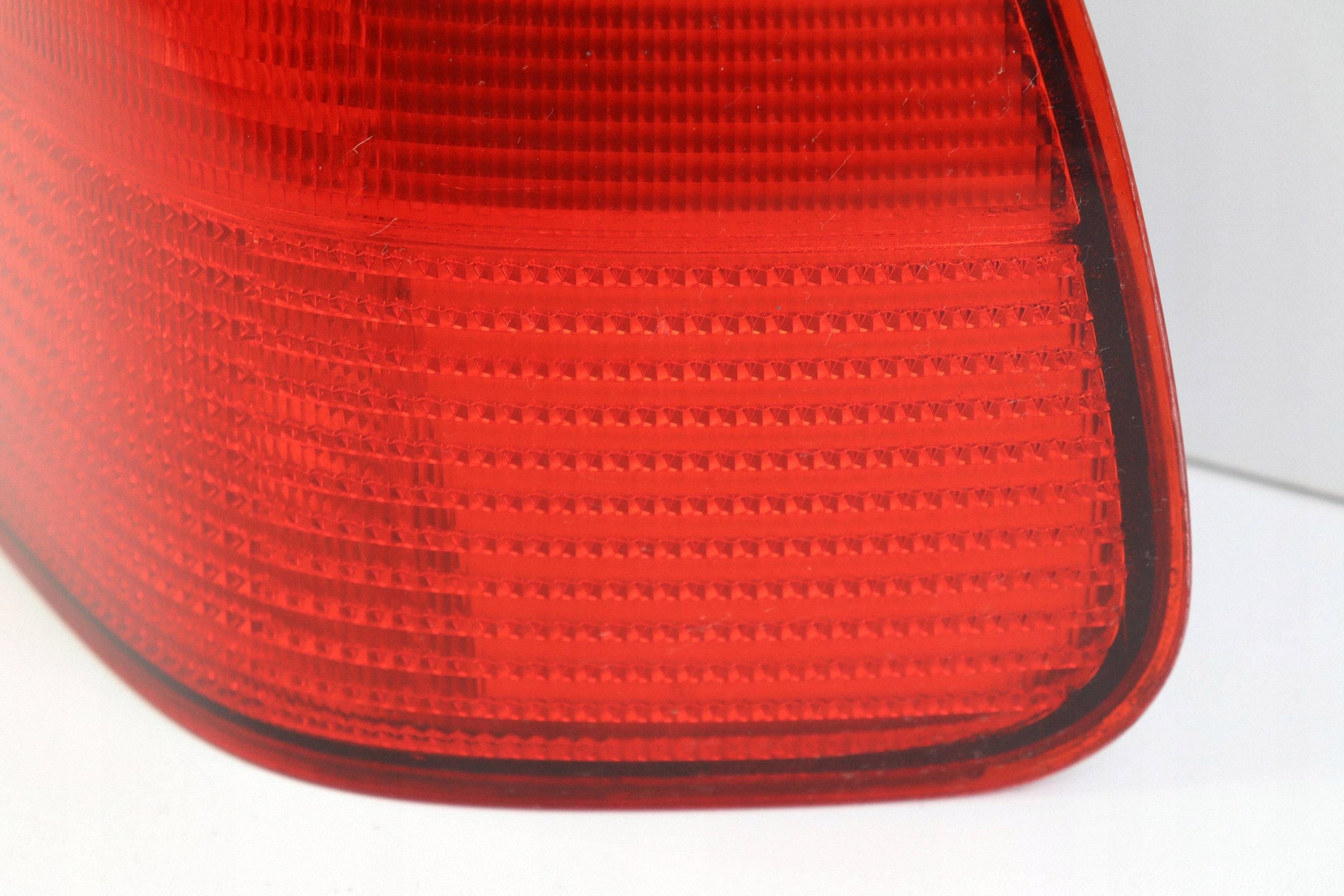 BMW 5 E39 light right rear rear part KOMBI EUROPA 8371324