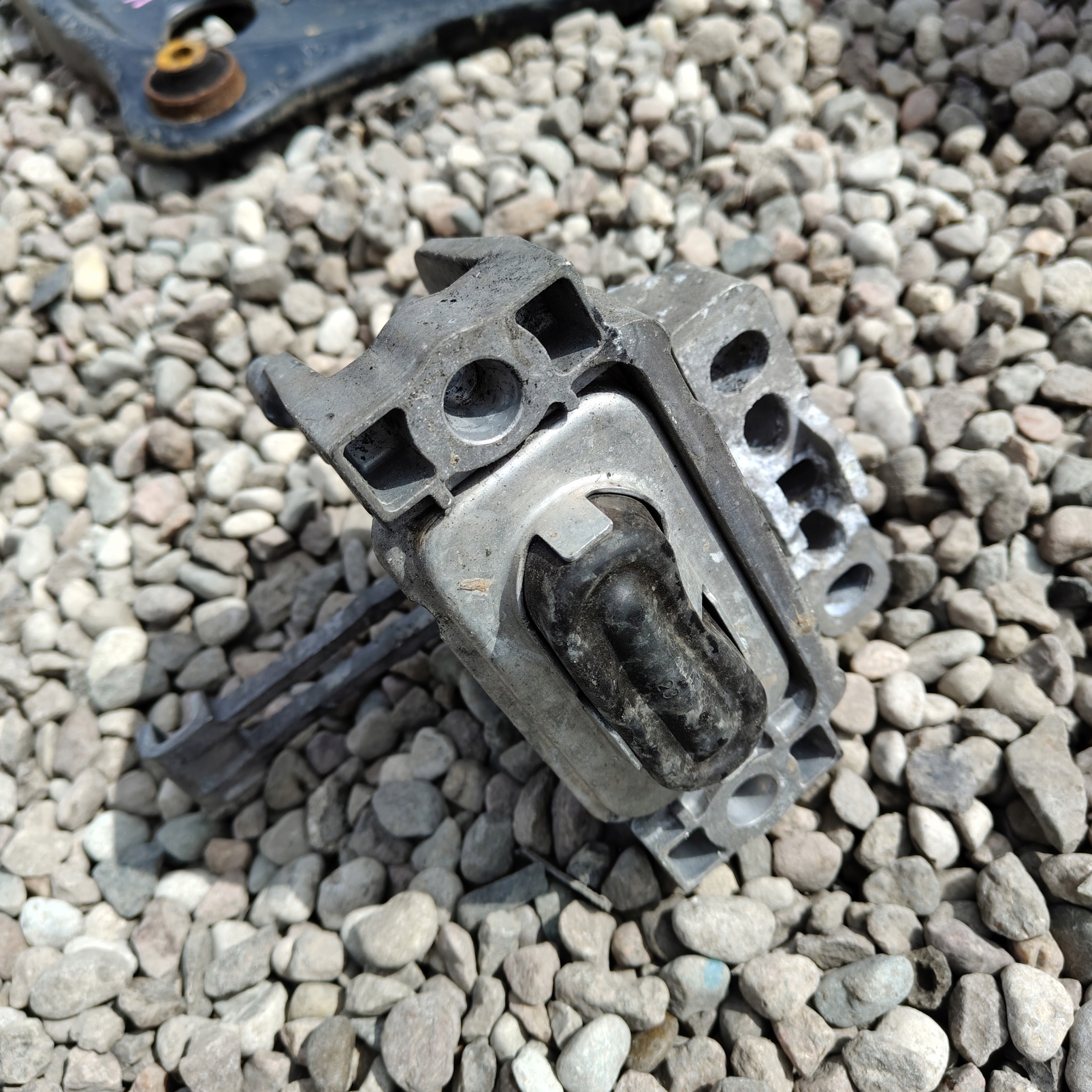 airbag engine mount SEAT SKODA VW 5q0199262cs