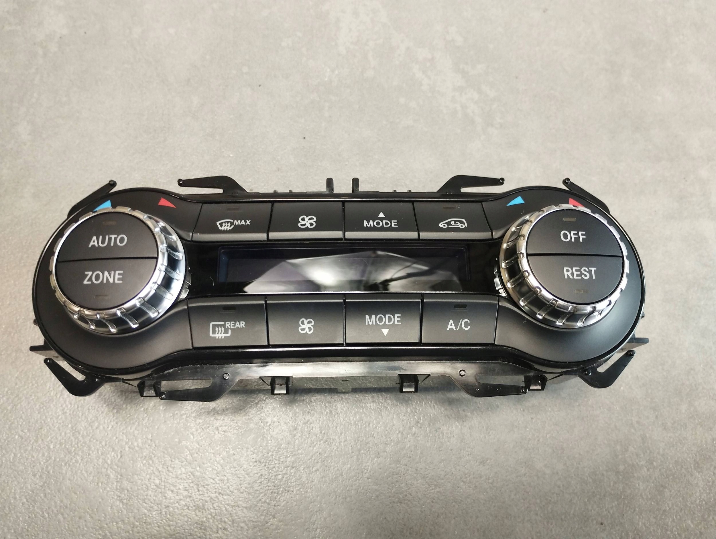 Mercedes-Benz B W246 W242 Unite commande clima A2429009301