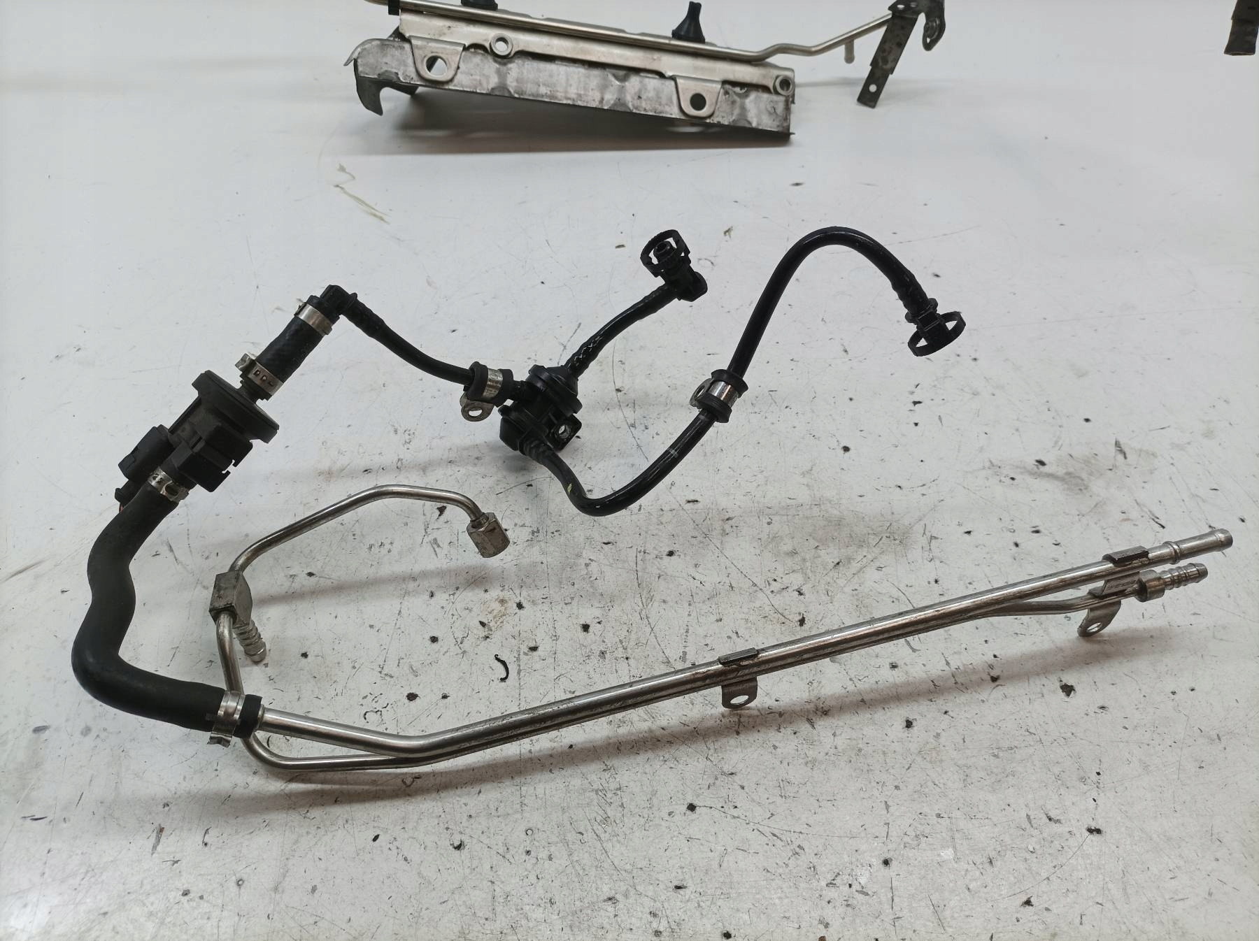 fuel hose 2.0 TFSI KOMPLET Seat Leon II (2005-2012)