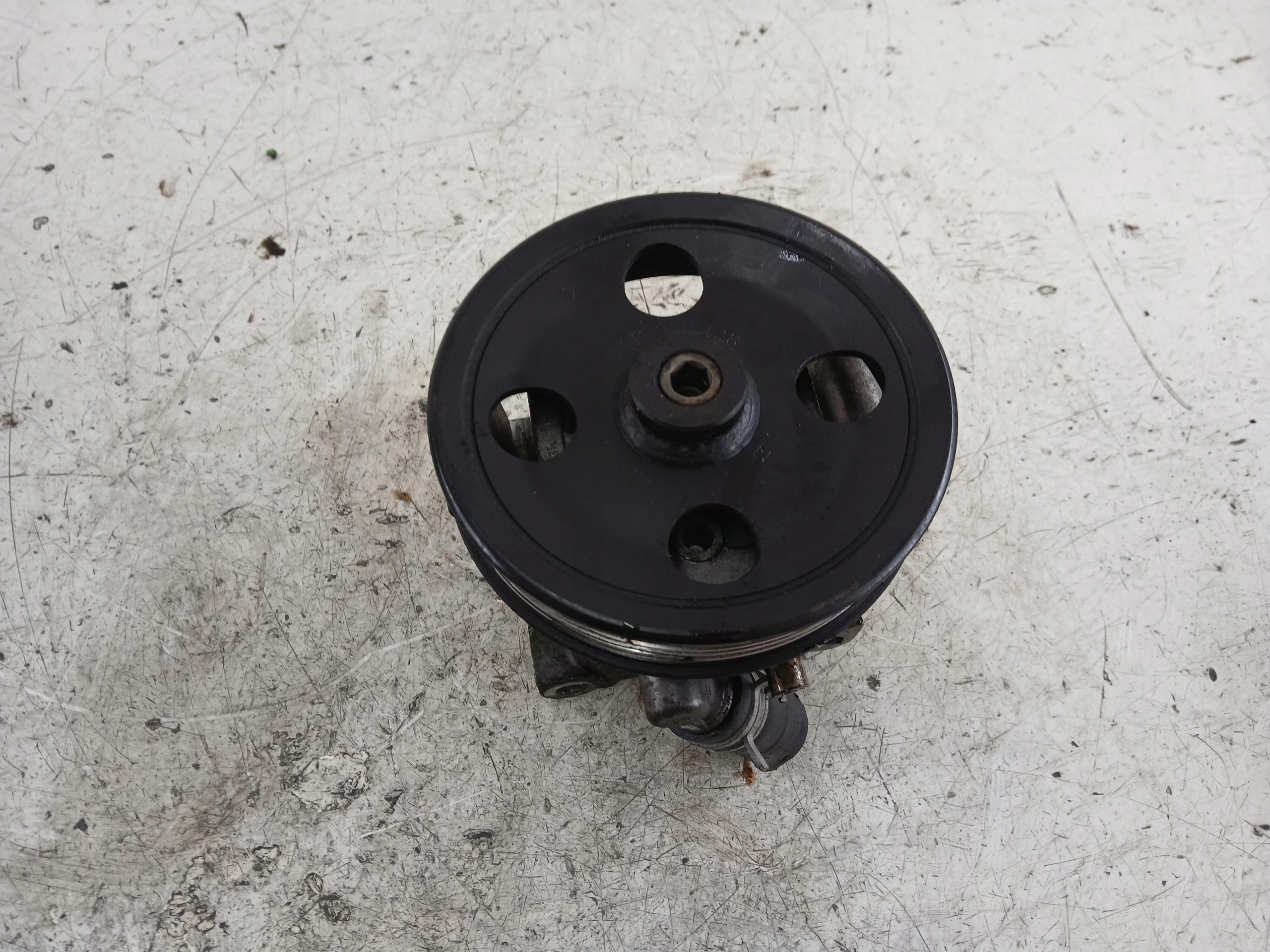 FORD FOCUS MK1 1.6 Servopumpe 2S413A696AA 76 BAR