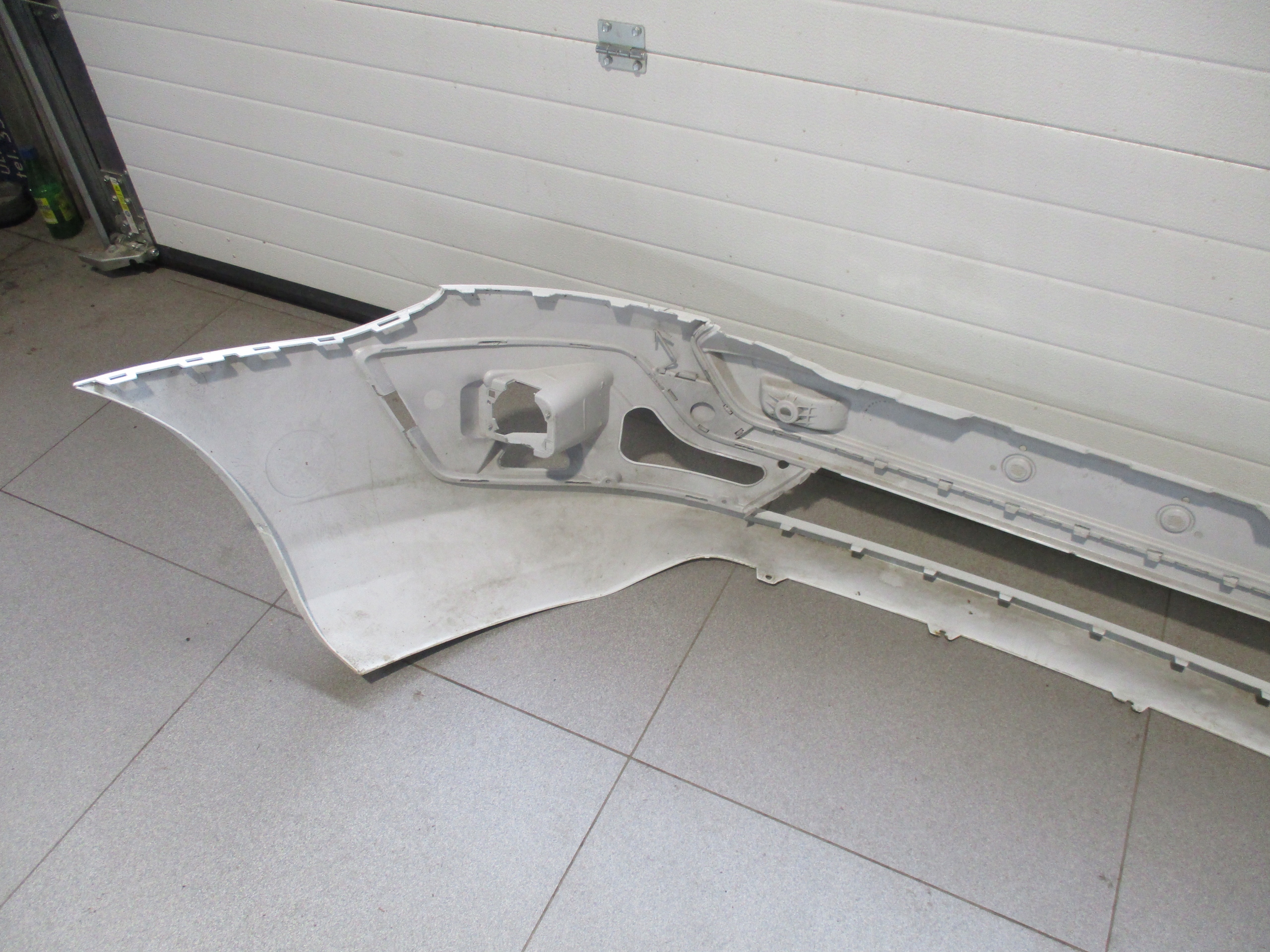 bumper front Ford Transit Custom 13r- BK21-17K819 4xPDC