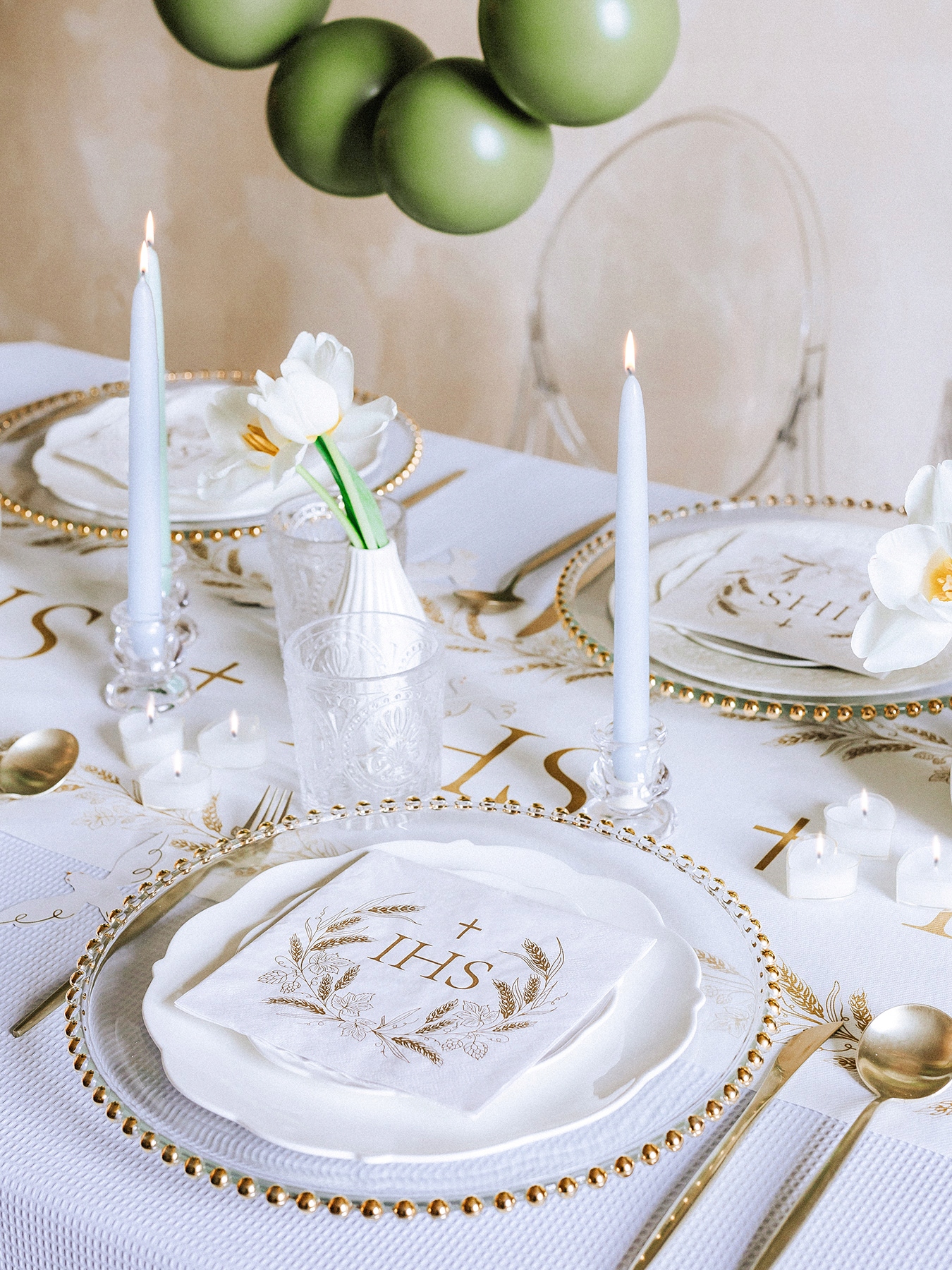 BIEŻNIK FLIZELINOWY IHS I KOMUNIA ŚW. 40cm/5m BIAŁO-ZŁOTY Długość 500 cm