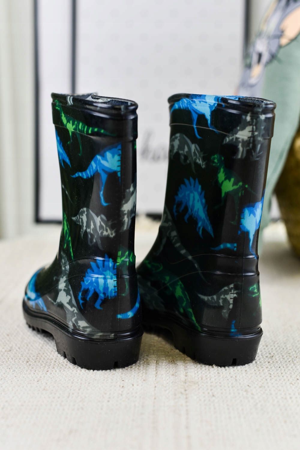 Kalosze dziecięce Dinozaury czarne (25) Materiał guma