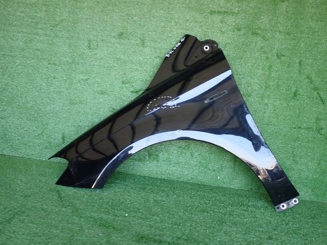 MERCEDES W246 246 B-KLASA 12- fender left front front