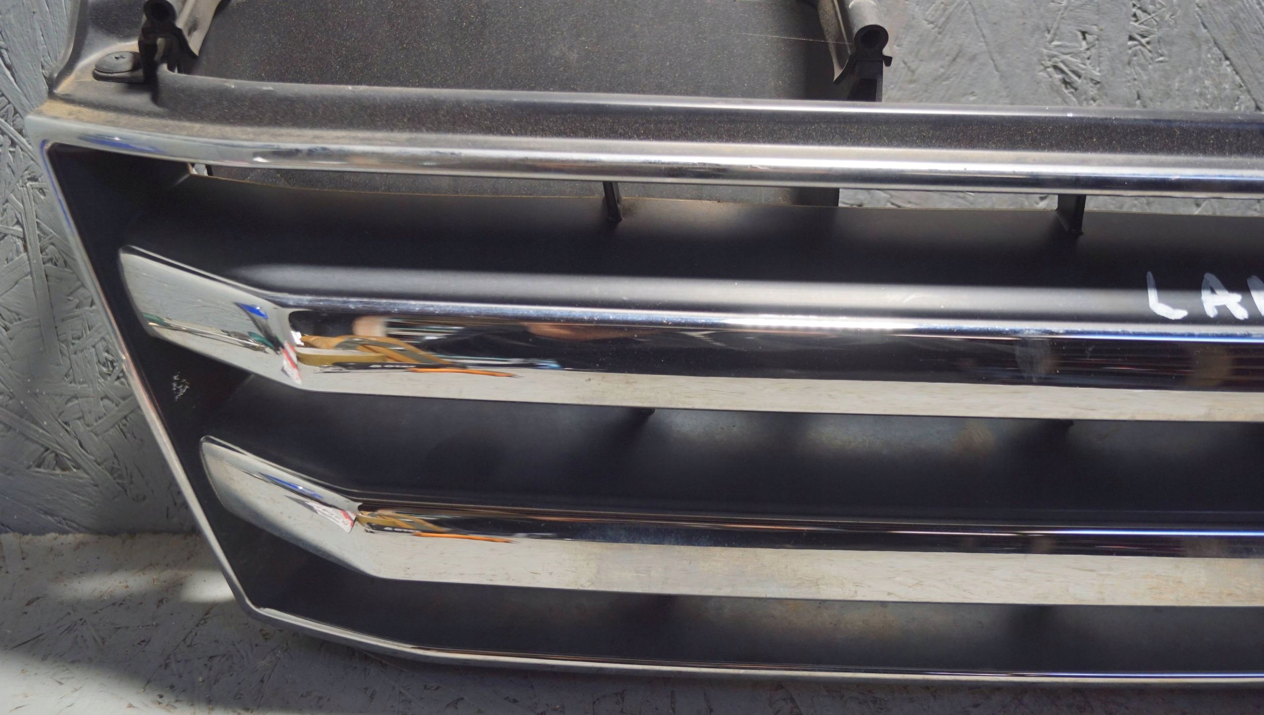 Toyota Land Cruiser J7/J9/J12/J15/J25 J9 Kühlergrill FRONTGRILL 5311160320 - Thumbnail 7