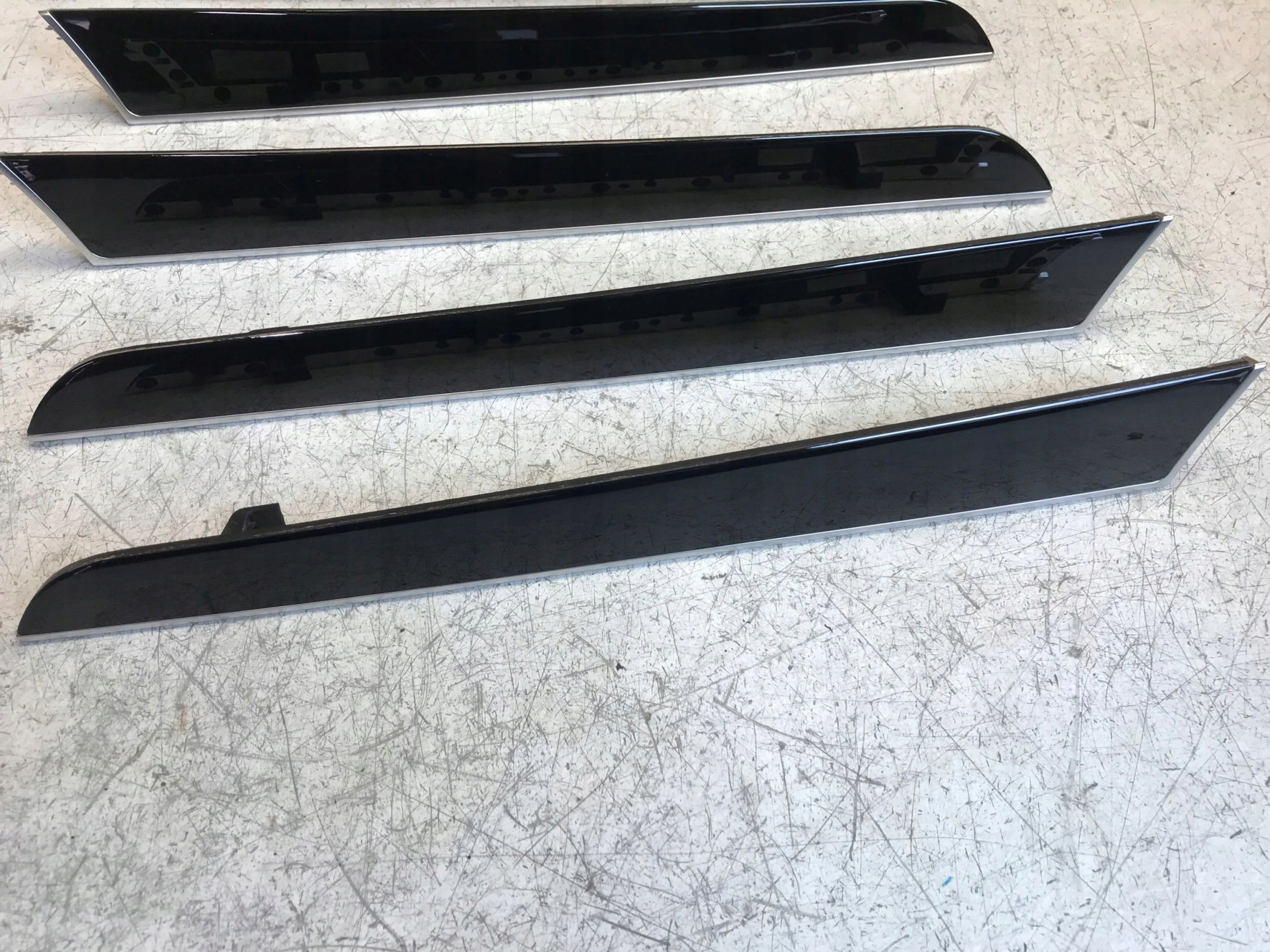 AUDI A4 B8 A5 DEKOR decorative trim BLACK PIANO