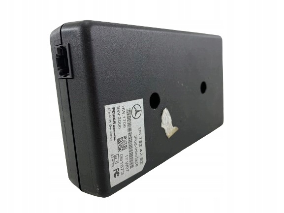 MERCEDES W211 module IPOD B67824252