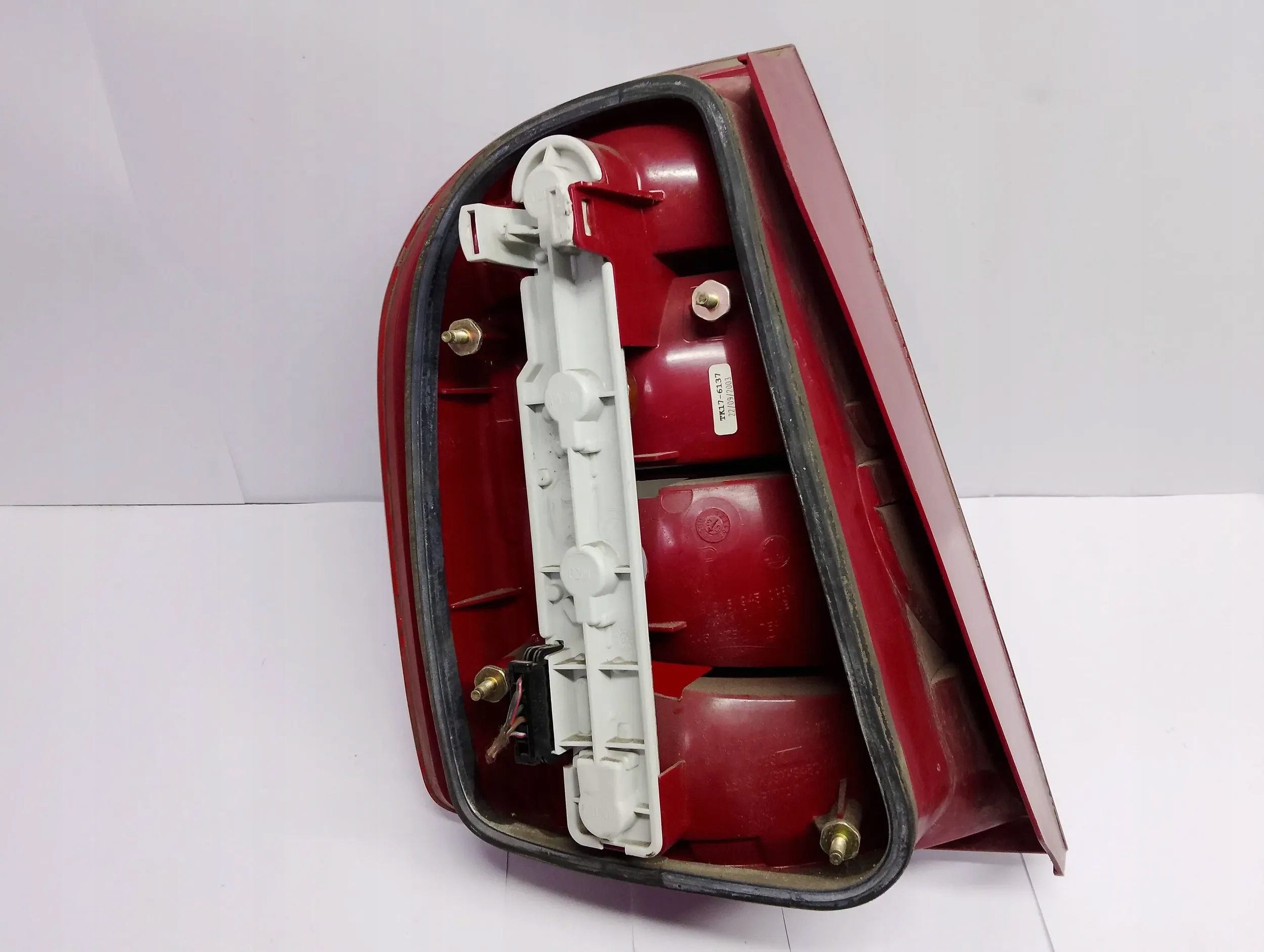 Skoda Fabia Mk1 (6Y) 2001 lights rear. 6Y6945096B