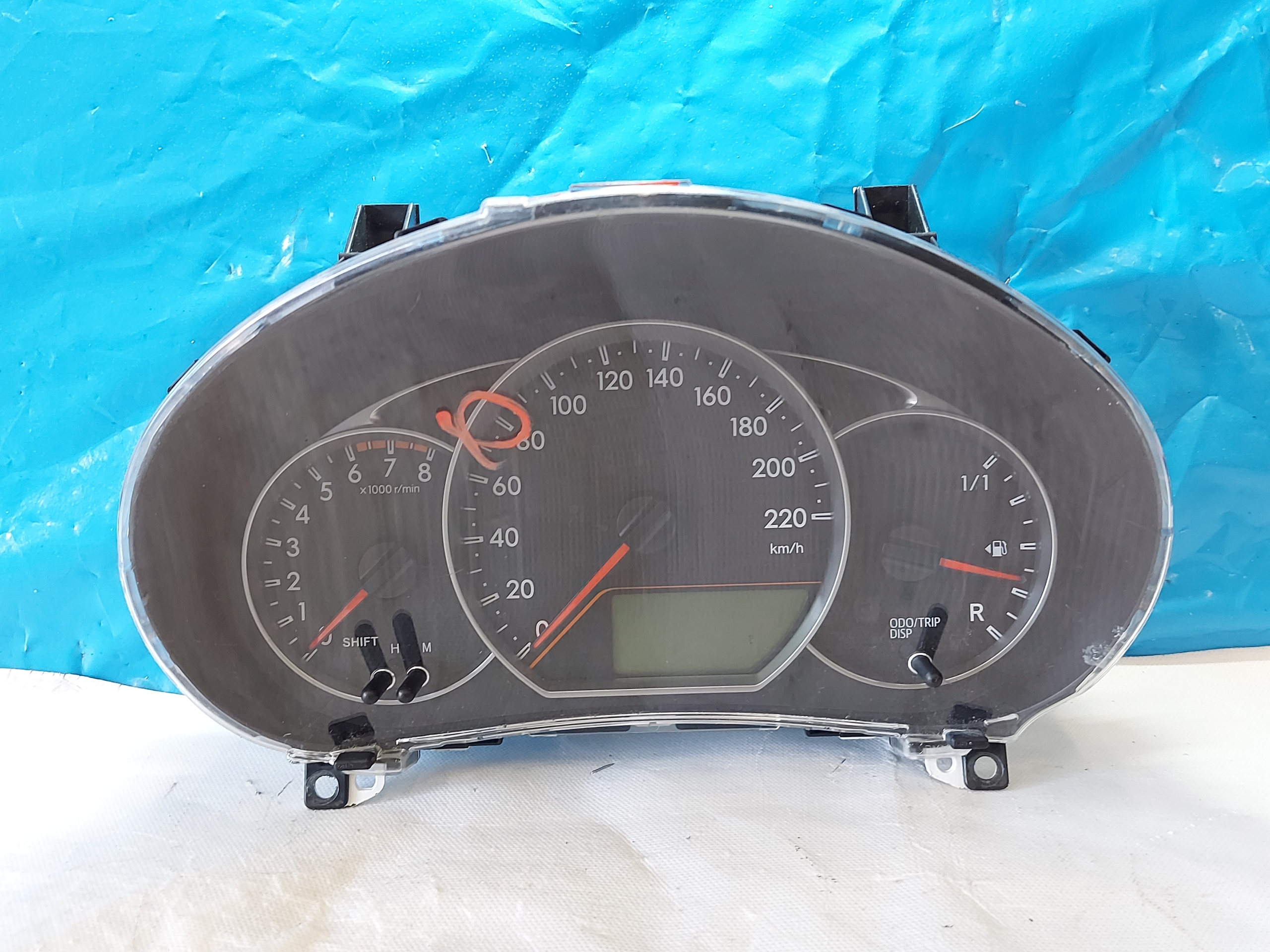 dials clock TOYOTA VERSO 1,33B 83800-52Z20