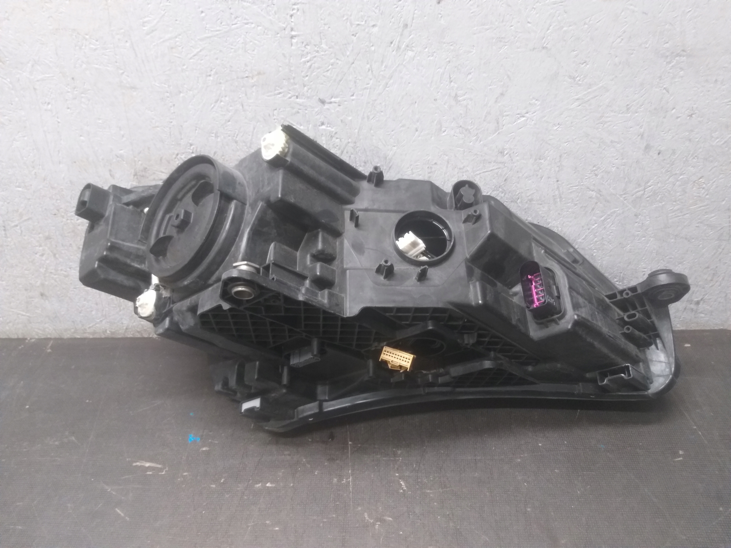 light front left SKODA SUPERB III 3 XENON positioning LED 3V1941015A
