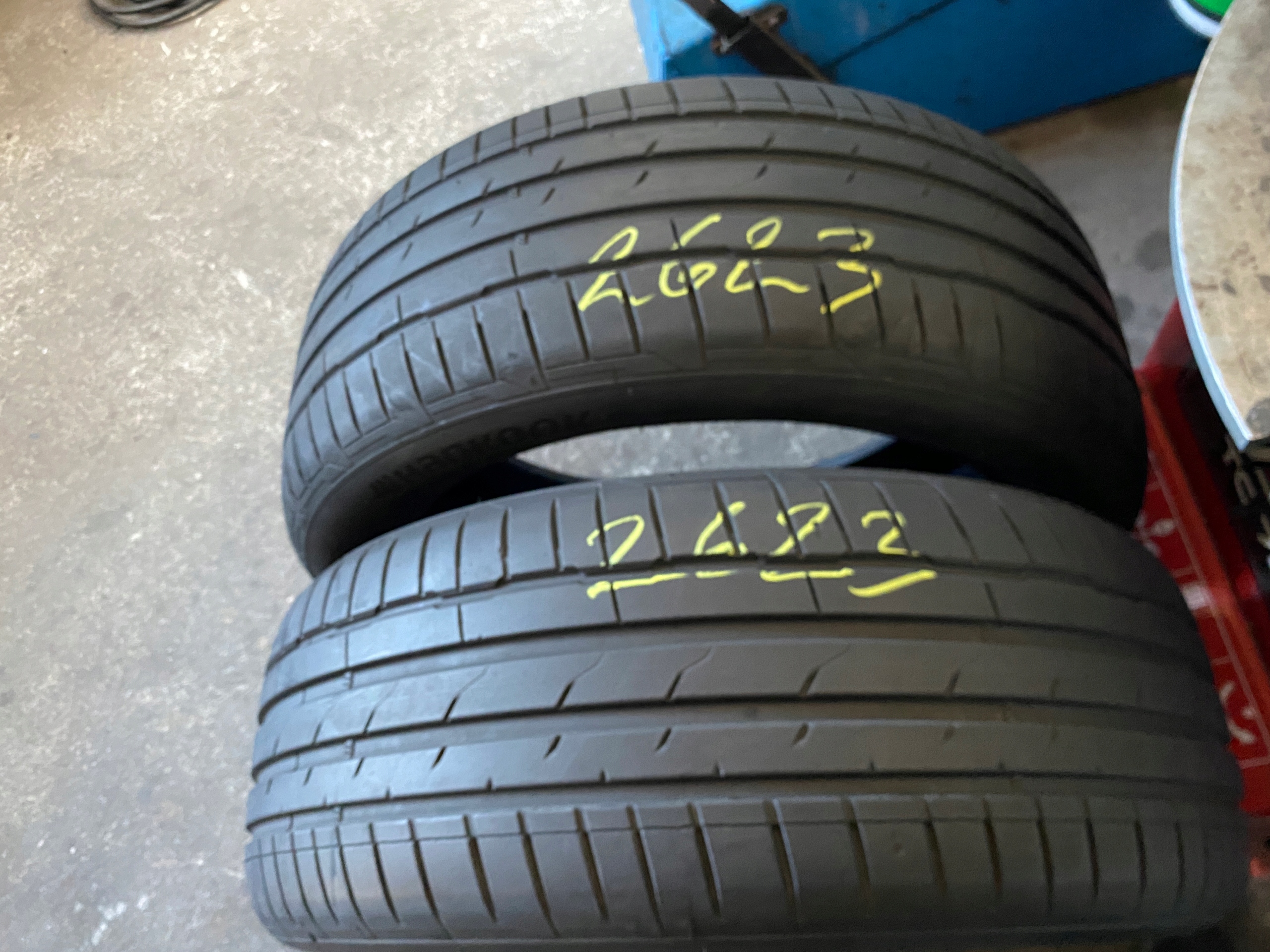 2 tyres summer 235/50R20 Hankook Ventus S1 Evo3 6mm