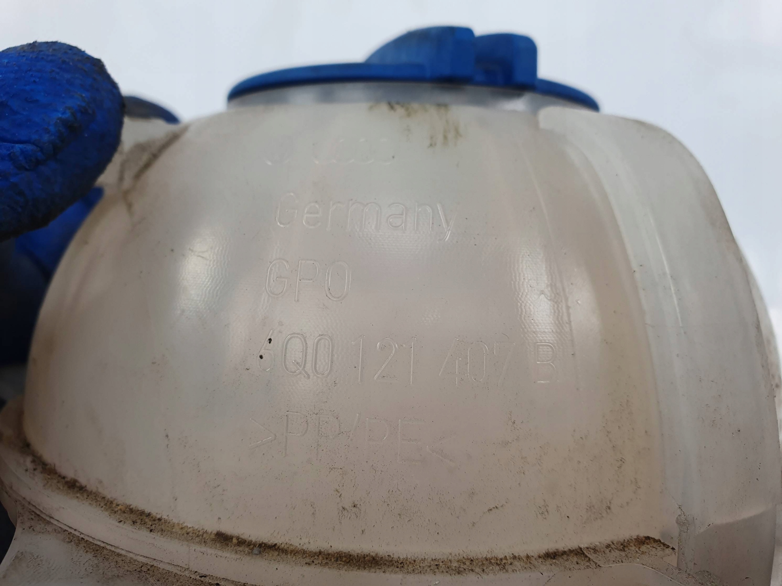 water tank 6Q0121407B SKODA RAPID