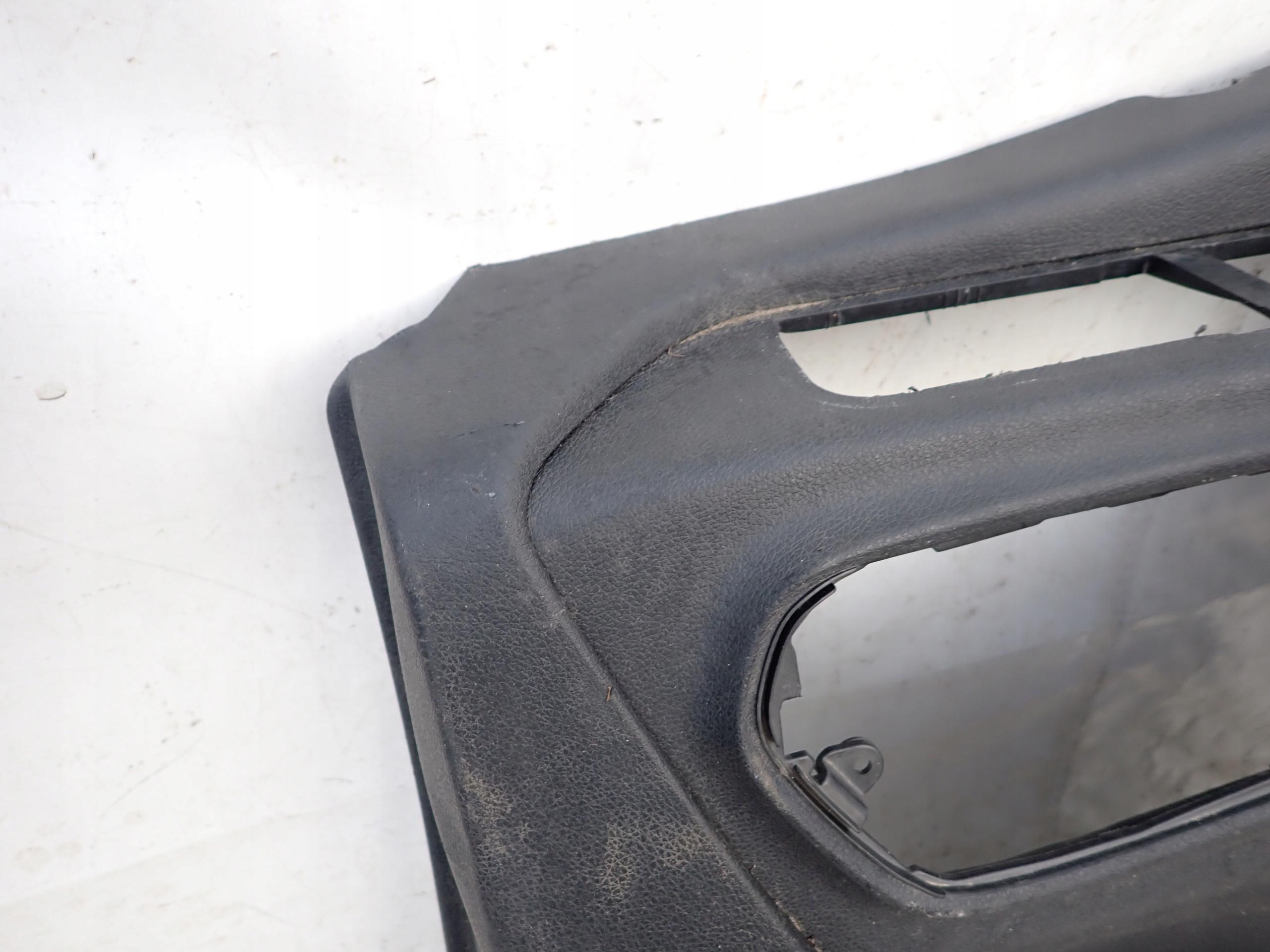MERCEDES SPRINTER W907 W910 18- upholstery door right