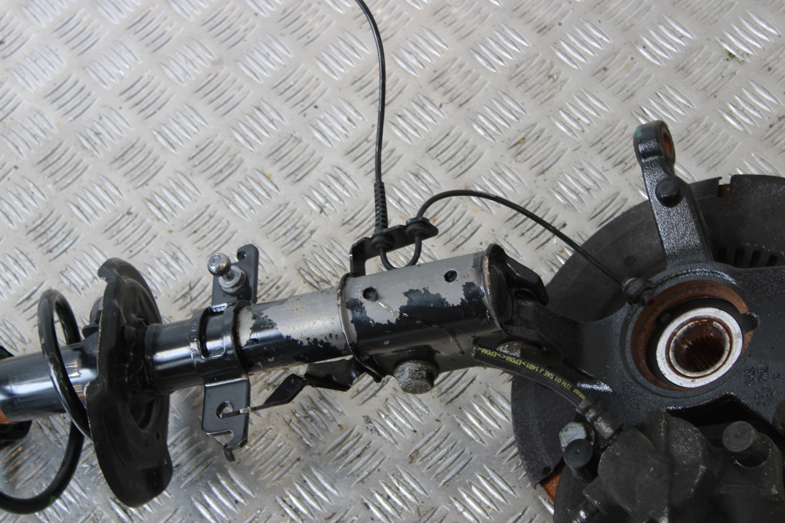 swing shock absorber McPherson right front RENAULT CAPTUR II 2 1,0 TCE