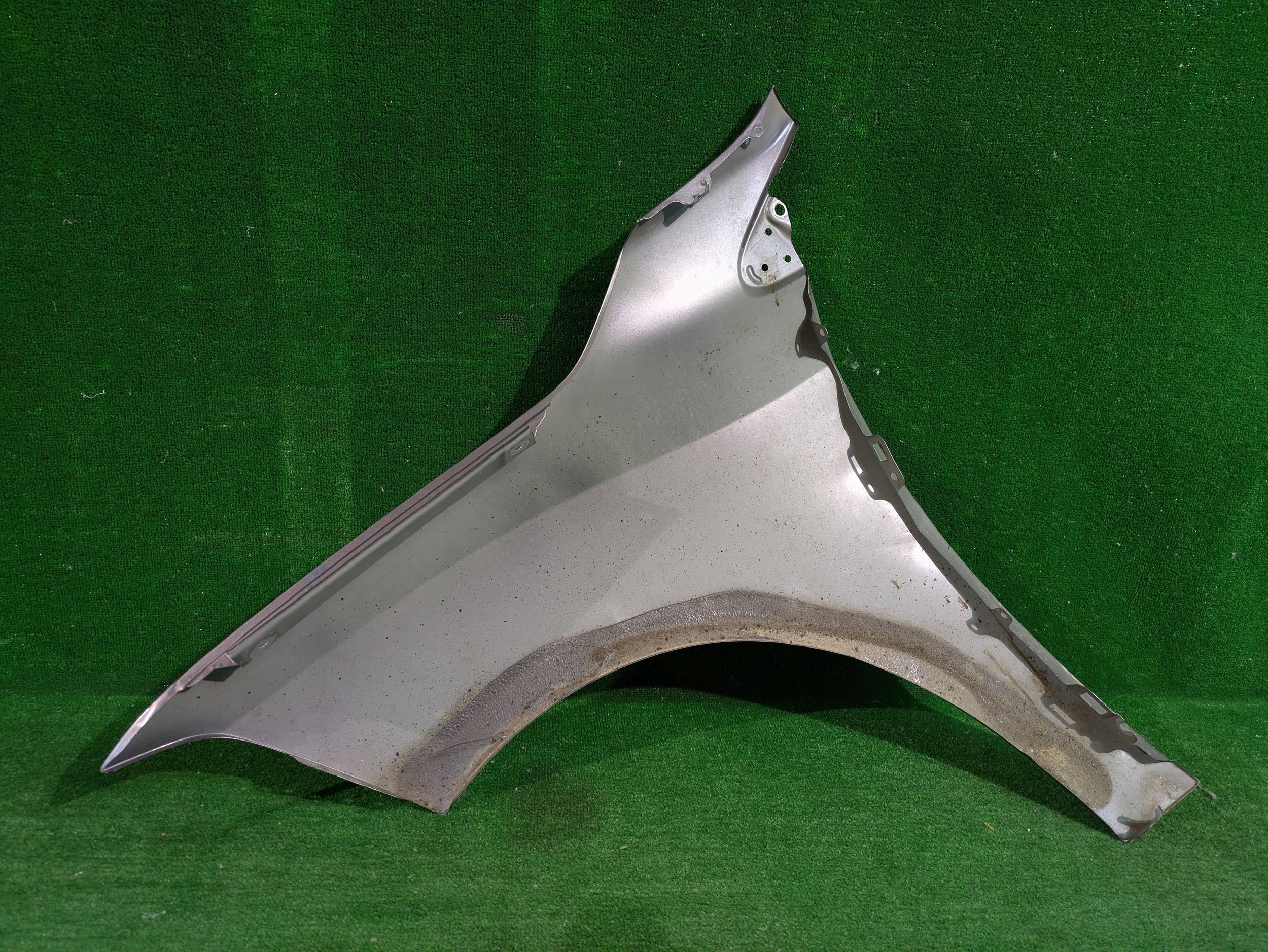 fender front right front RENAULT FLUENCE 09- NR.160
