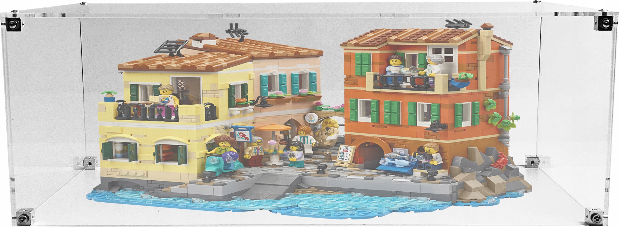 Vitrína Drewlandia pro stavebnici Lego 21359 Ideas Italská riviéra