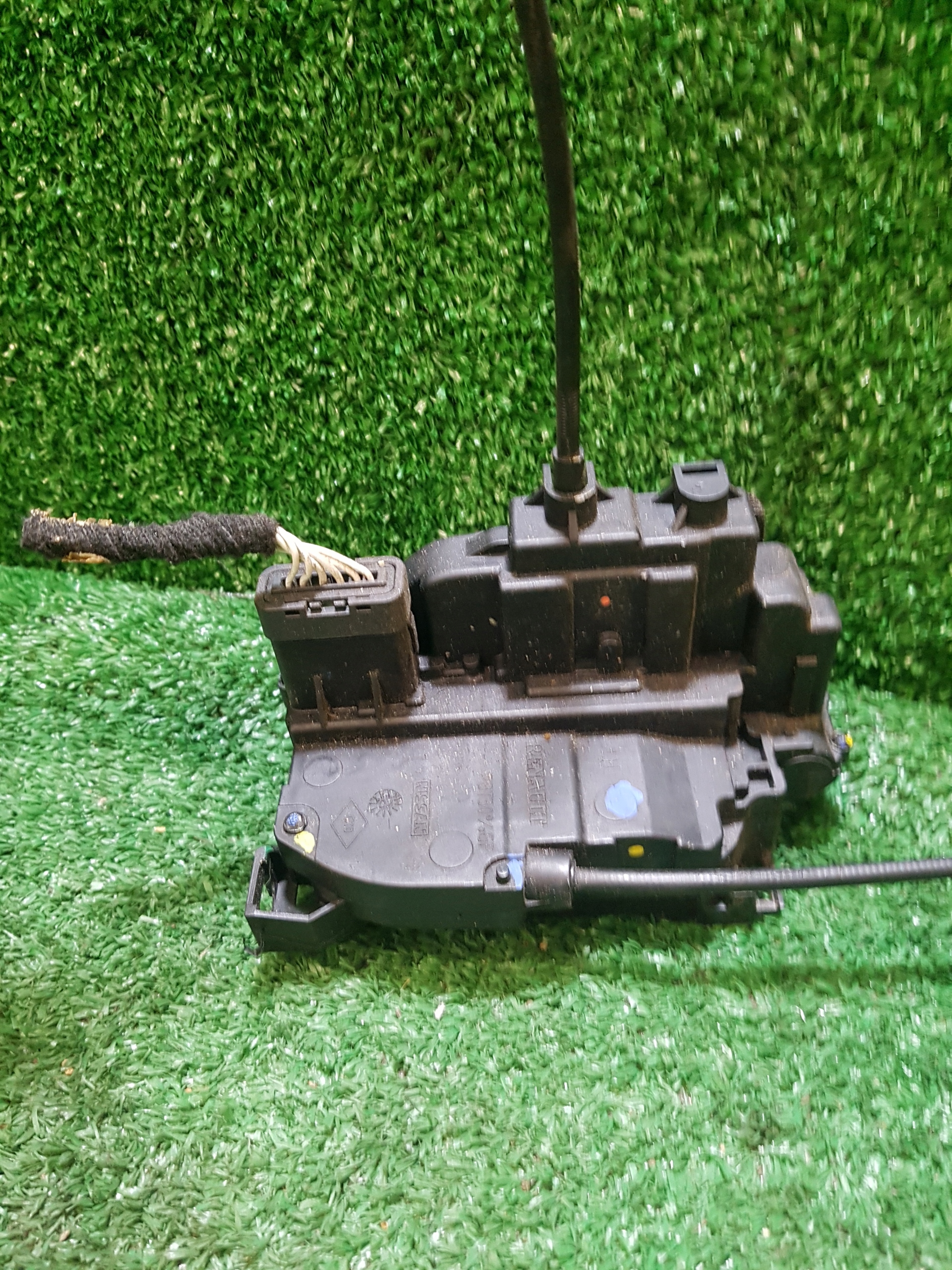 lock door left rear part rear RENAULT LAGUNA 3 6 PIN