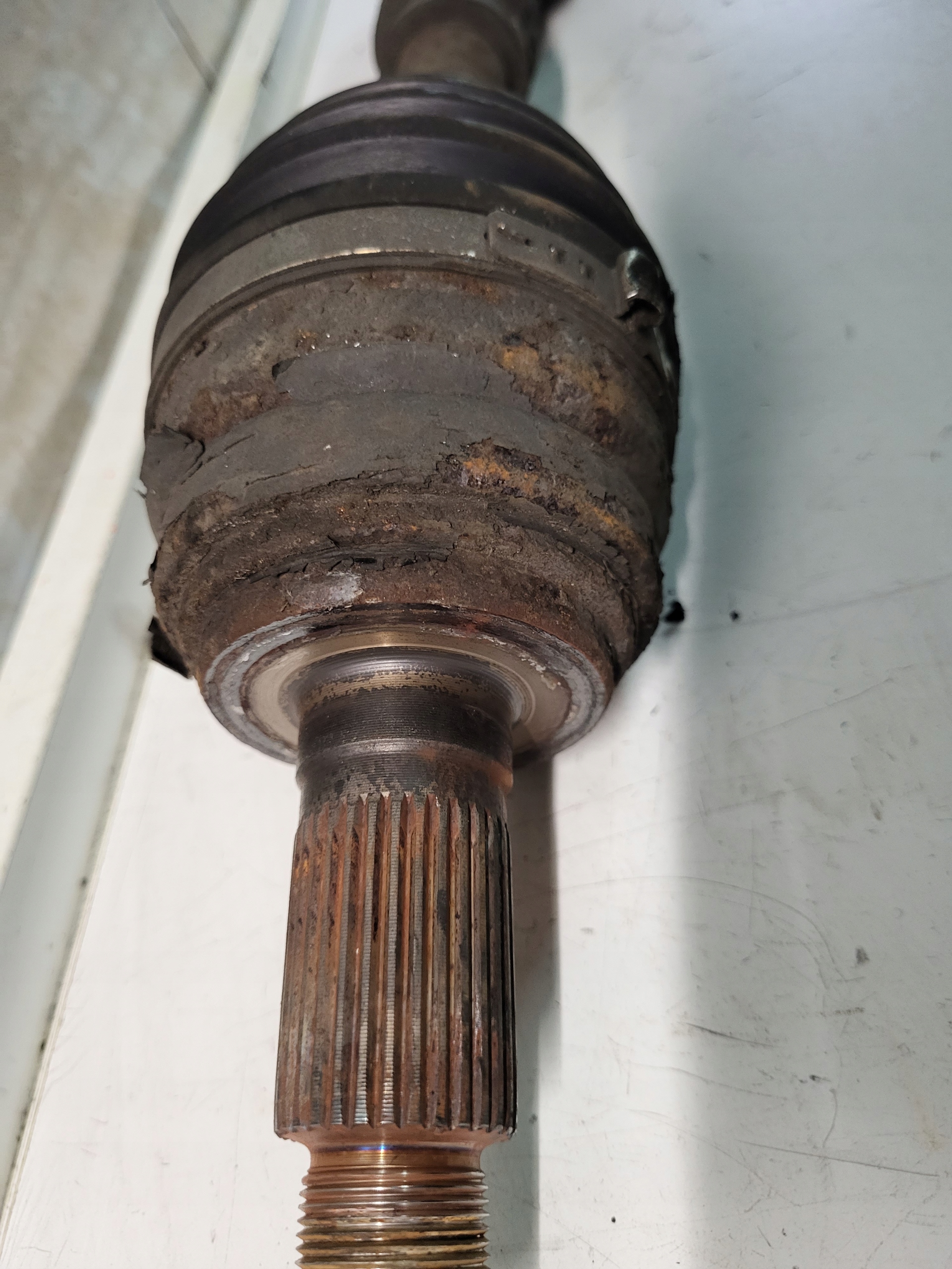 semi-axis left short. MAZDA 6 II GH 2.2 CITD