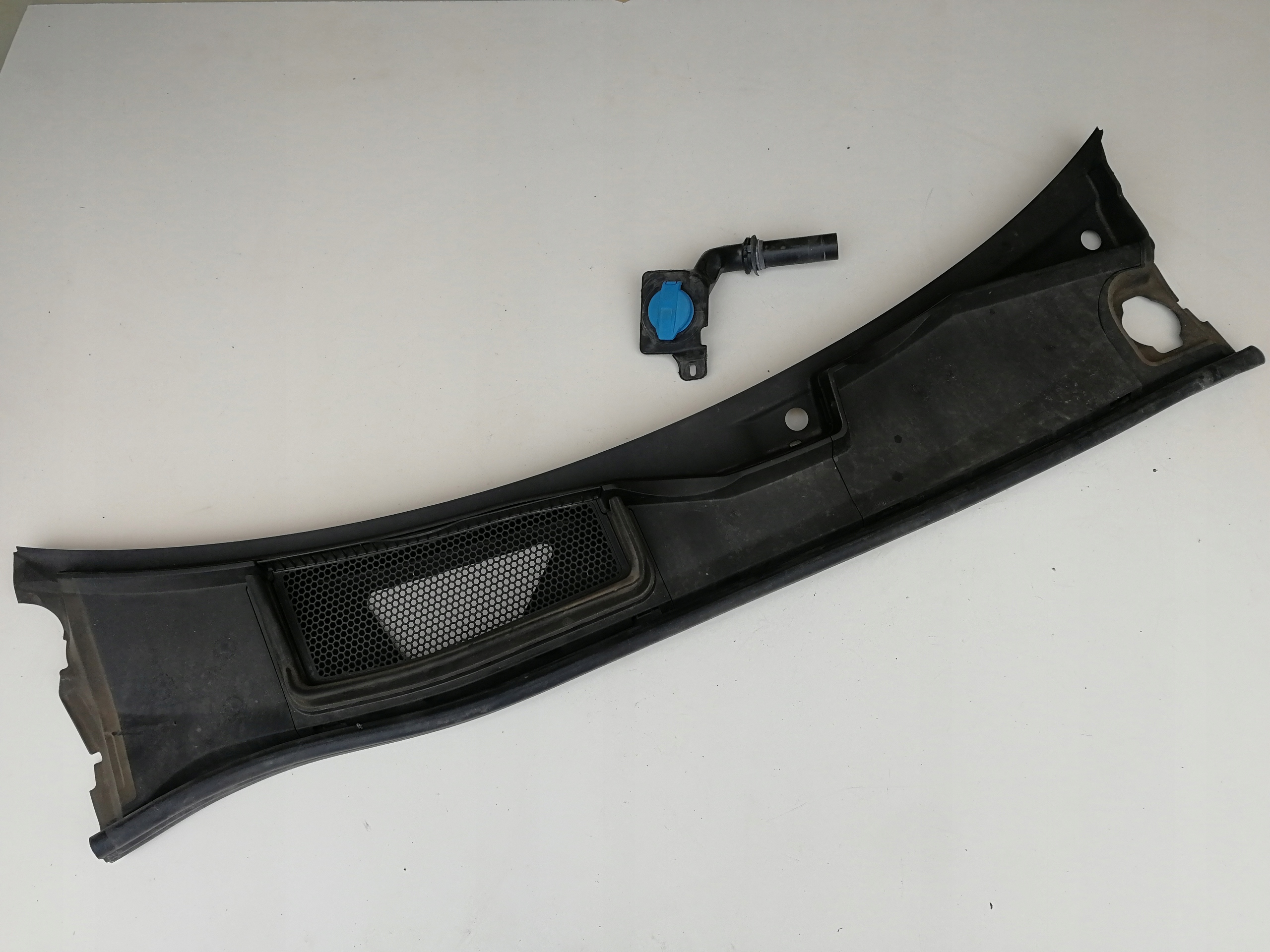 AUDI Q8 PODSZYBIE PLASTIKOWE KOMPLET ORYGINAŁ