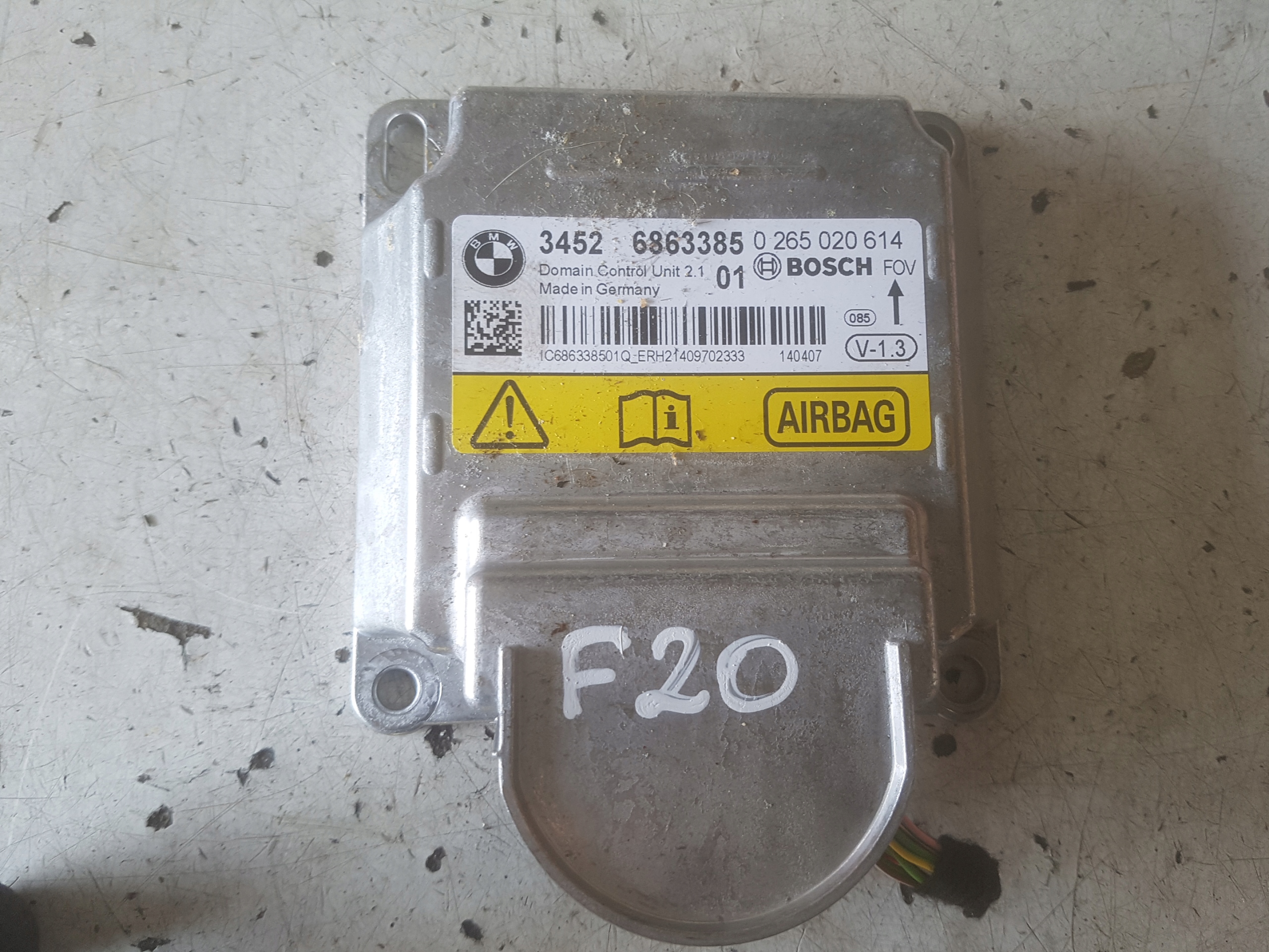 6863385 - BMW 1 F20 F21 11-14R модуль датчика подушки безпеки