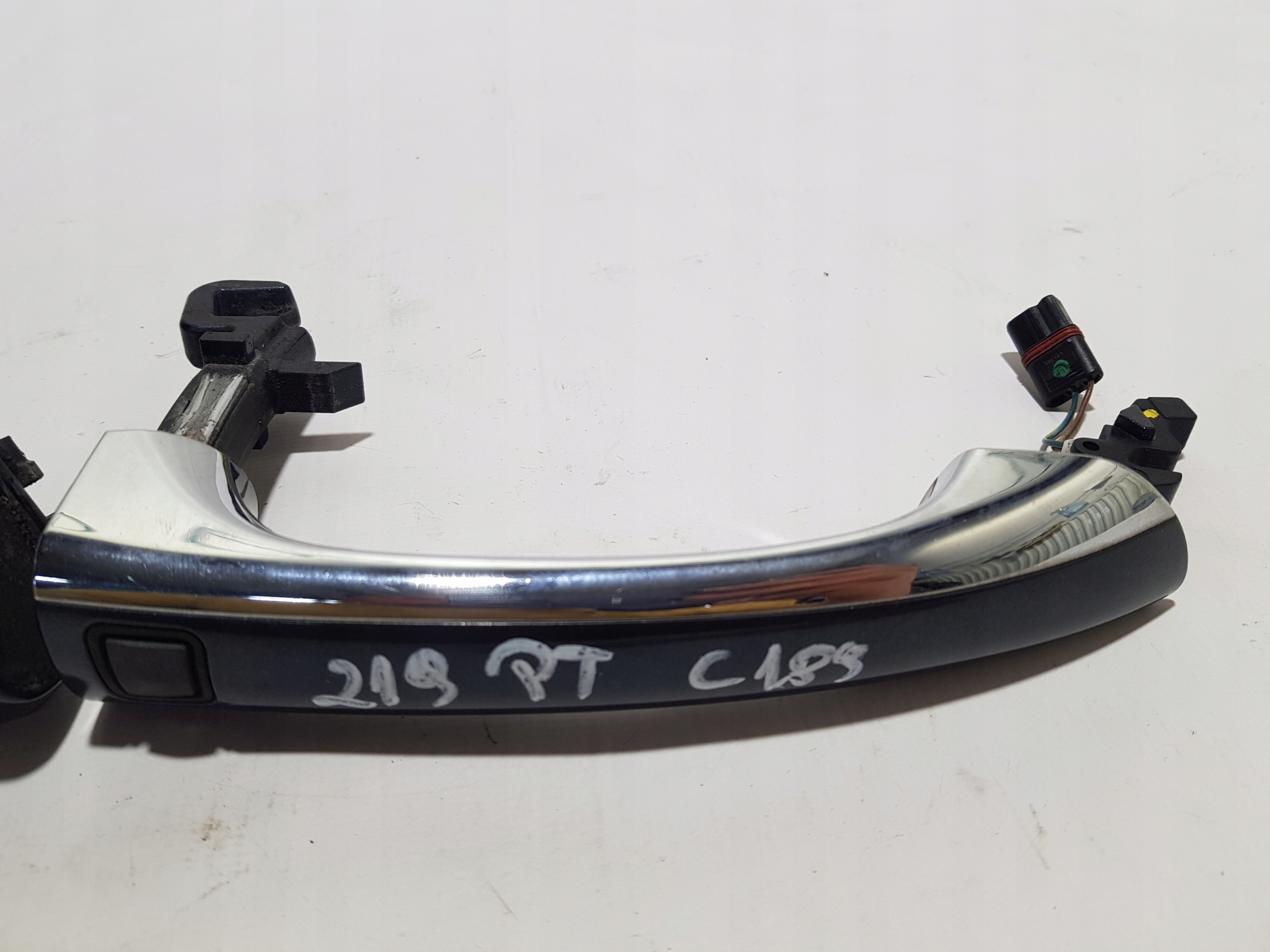 MERCEDES CLS W219 handle KEYLESS GO right rear part front