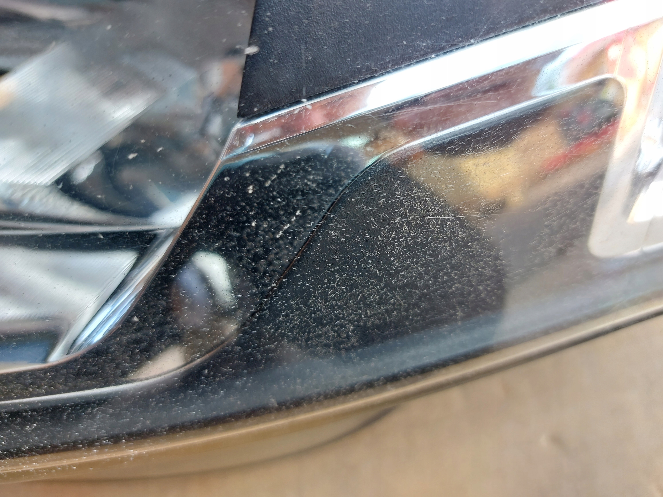 light left front KIA SOUL and 09r ANGLIK