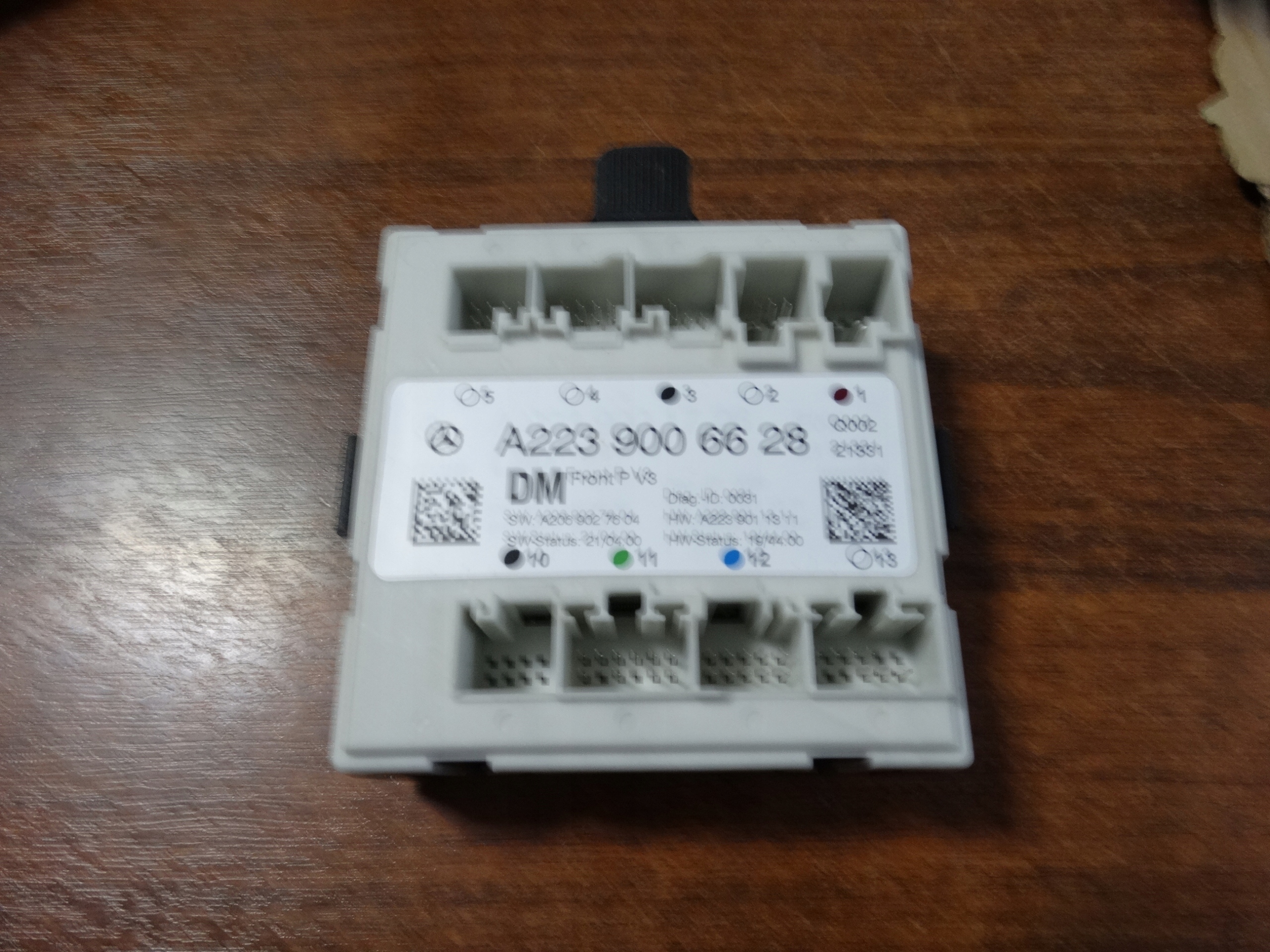 IDEALNY module door left front MERCEDES W223 1