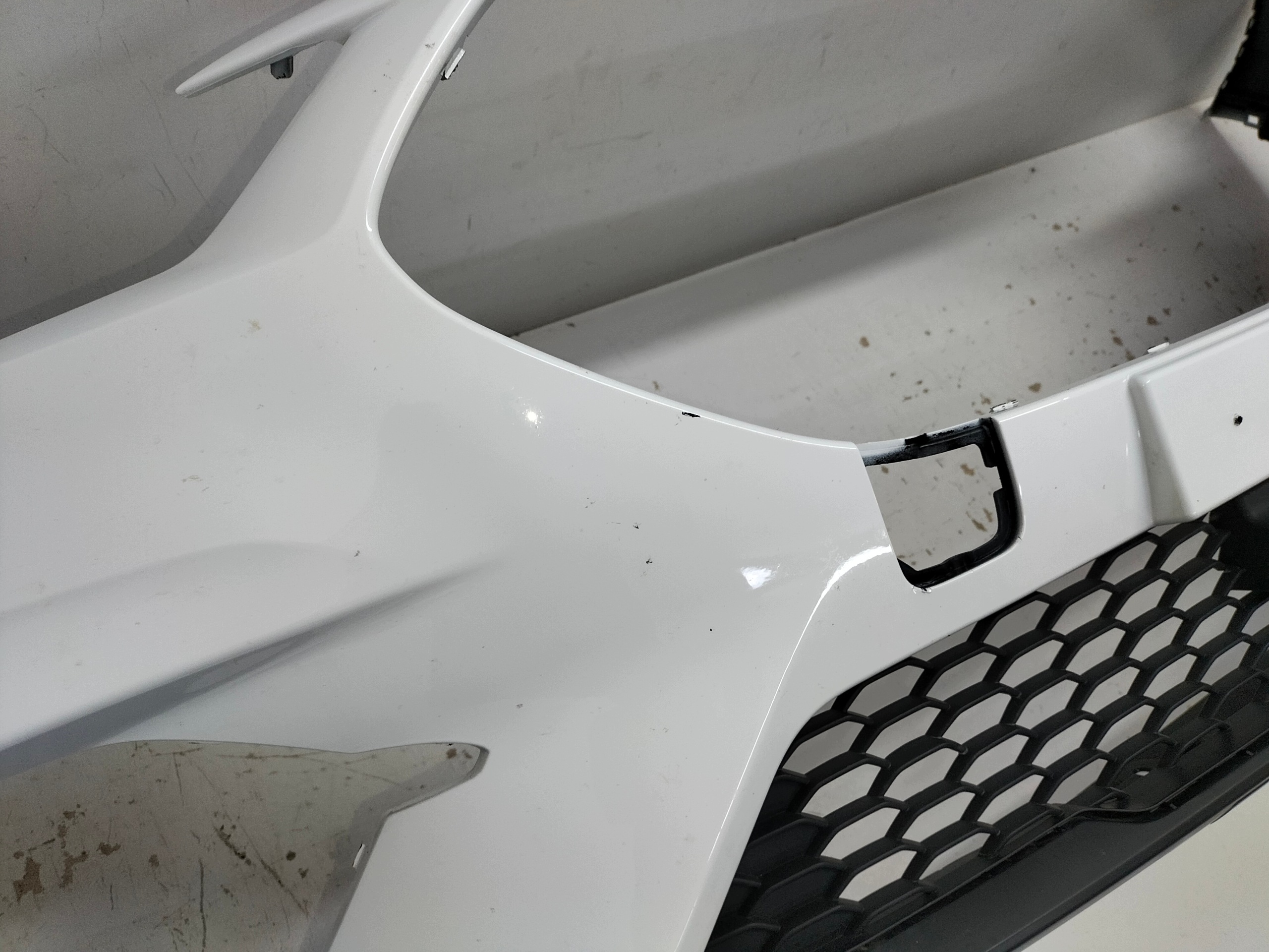 frontstoßstange vorne MG ZS LIFT 20-24