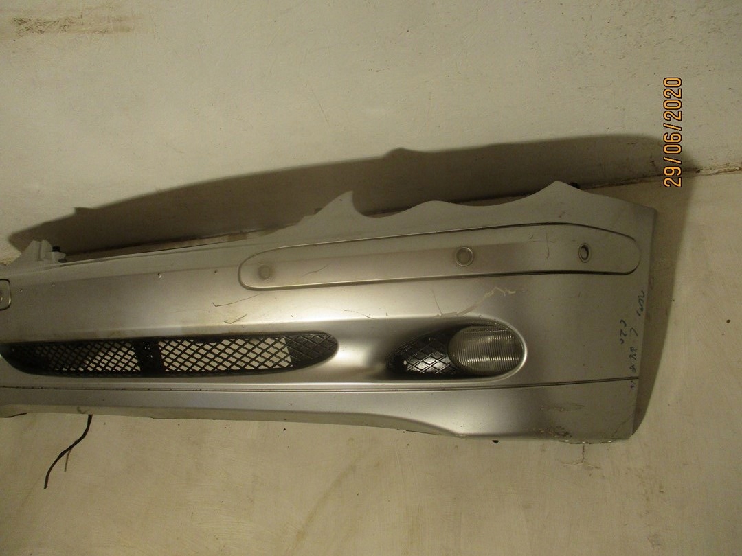 bumper Mercedes C Klasa 203 6x pdc front