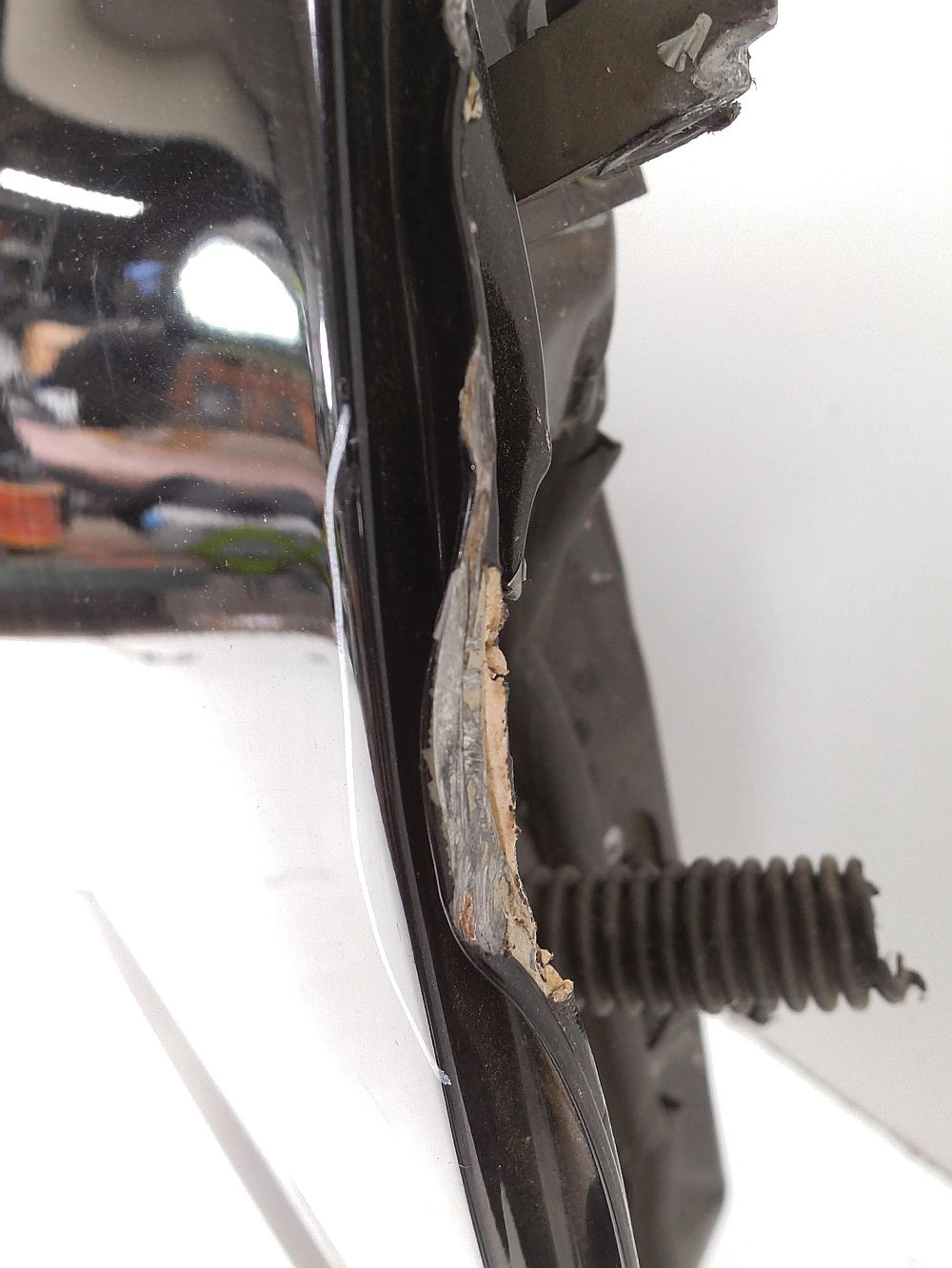 SKODA SUPERB III 16r HB DRZWI TYŁ TYLNE PRAWE Strona zabudowy tył - prawa