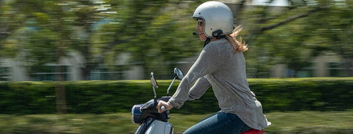 SENA INTERKOM MOTOCYKLOWY SMH5 BLUETOOTH 5.1 zasięg 400m Parowanie z interkomem innej marki tak