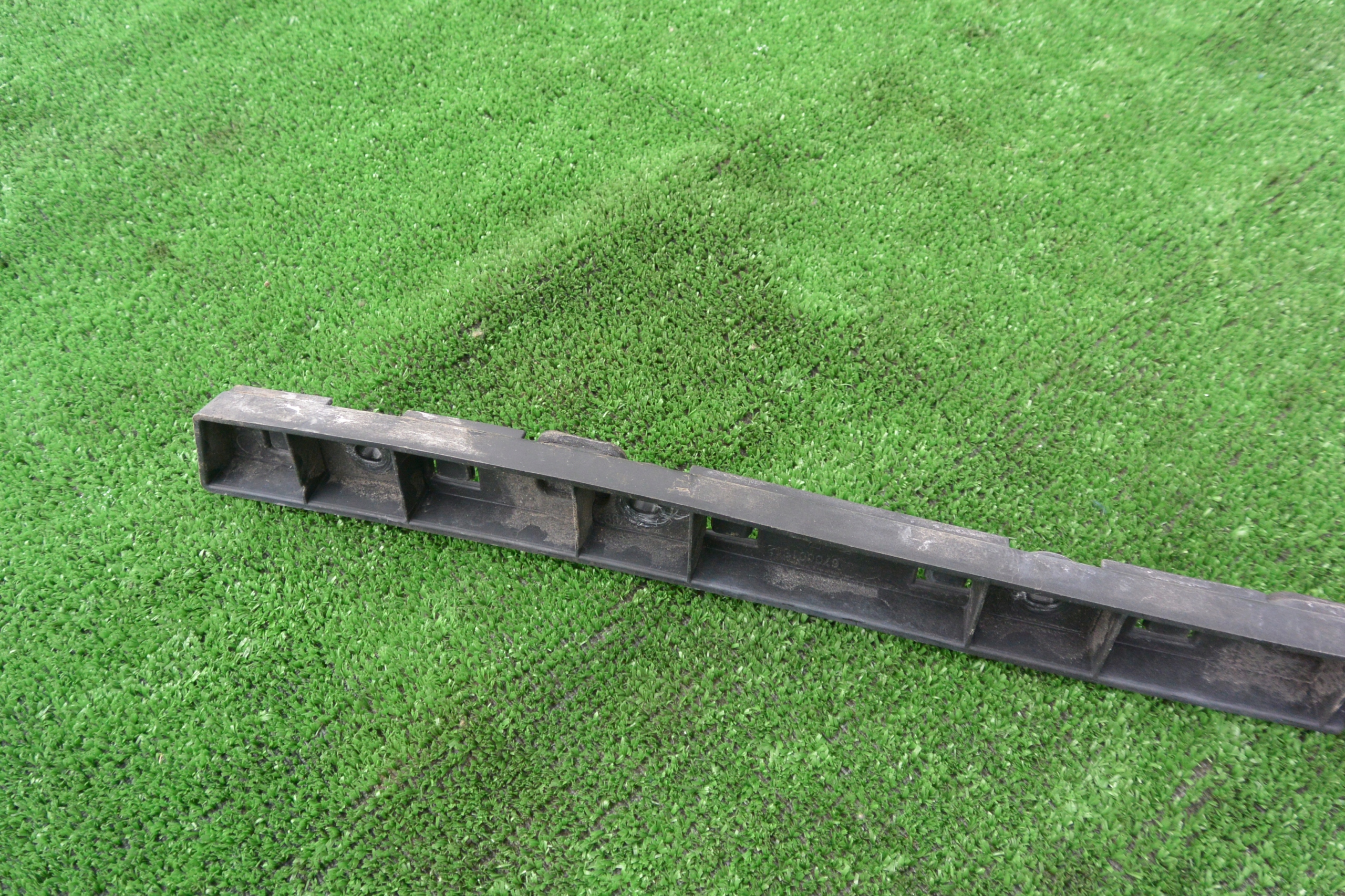 bumper bracket right rear part MASERATI QUATTROPORTE VI
