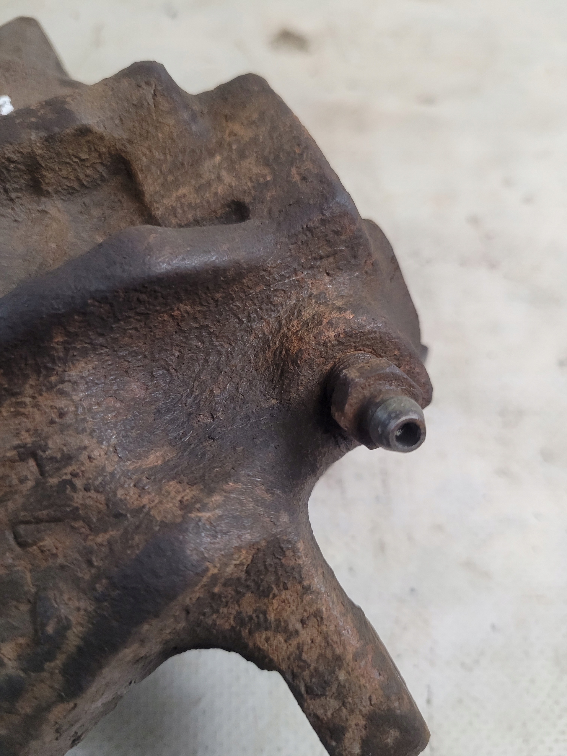 caliper brake left front SEAT IBIZA II 1.9TDI
